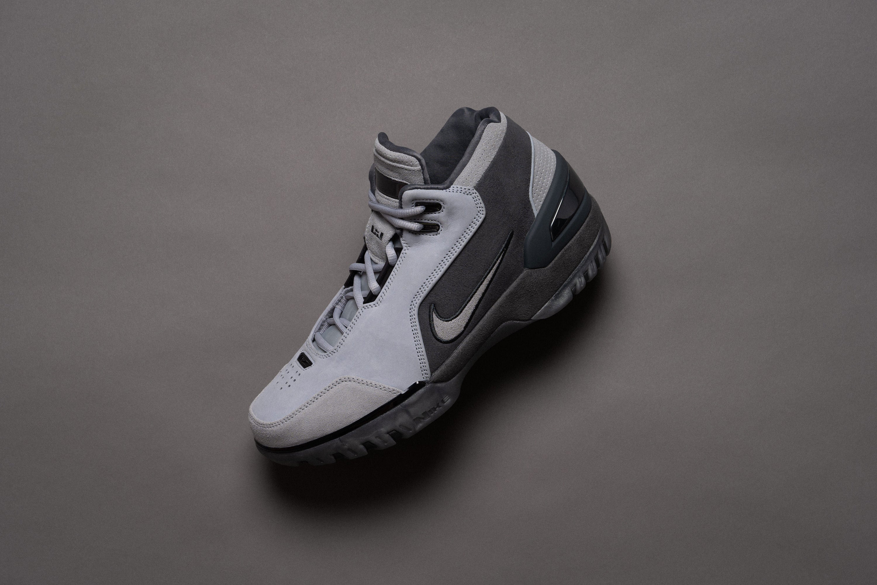 Nike Air Zoom Generation 'Dark Grey' 10/5/23