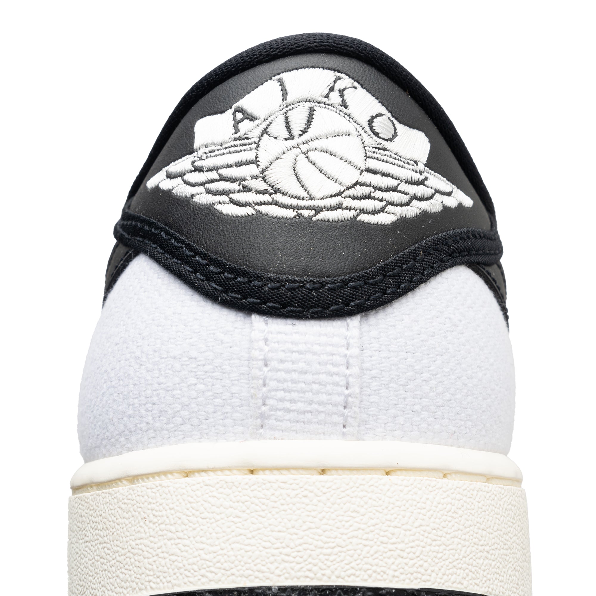 AJKO 1 Low DX4981-100 White