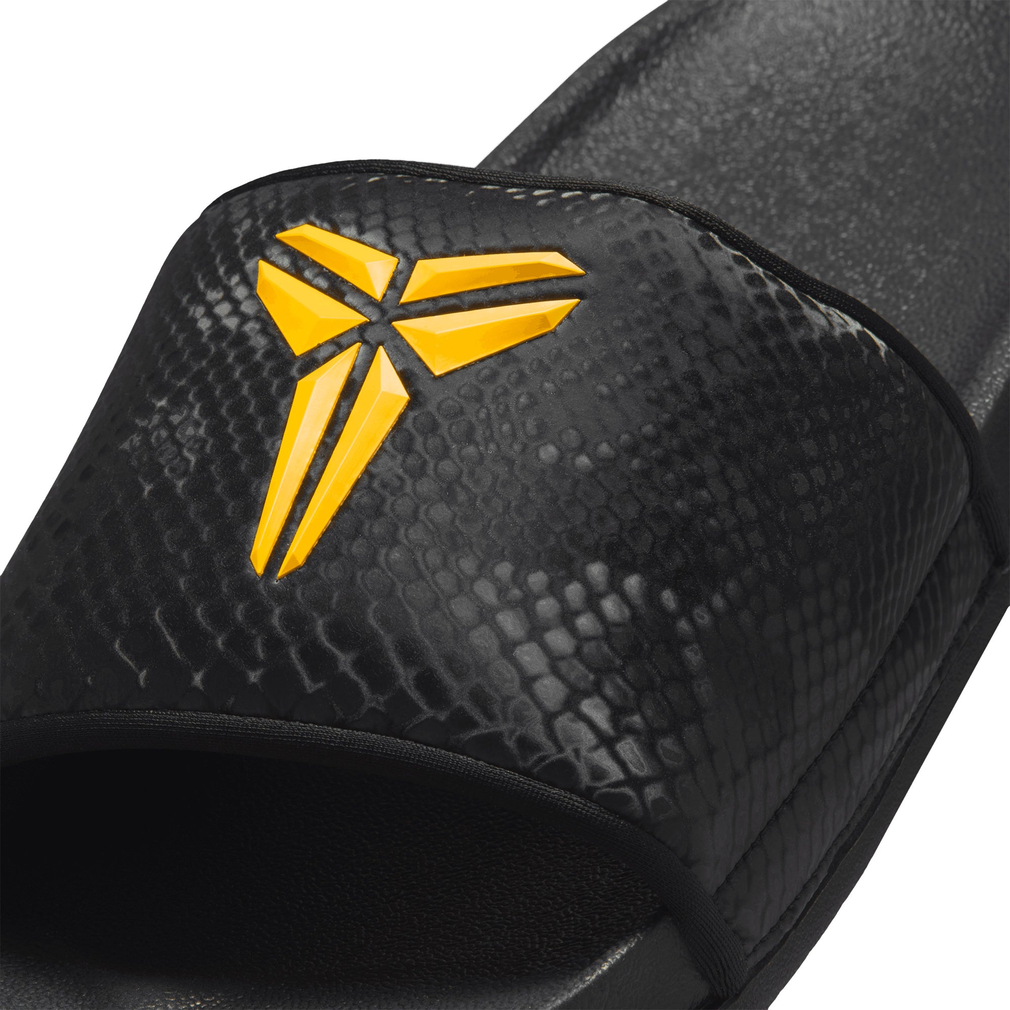 Kobe Offcourt Slide BLACK/UNIVERSITY GOLD IF2870-003