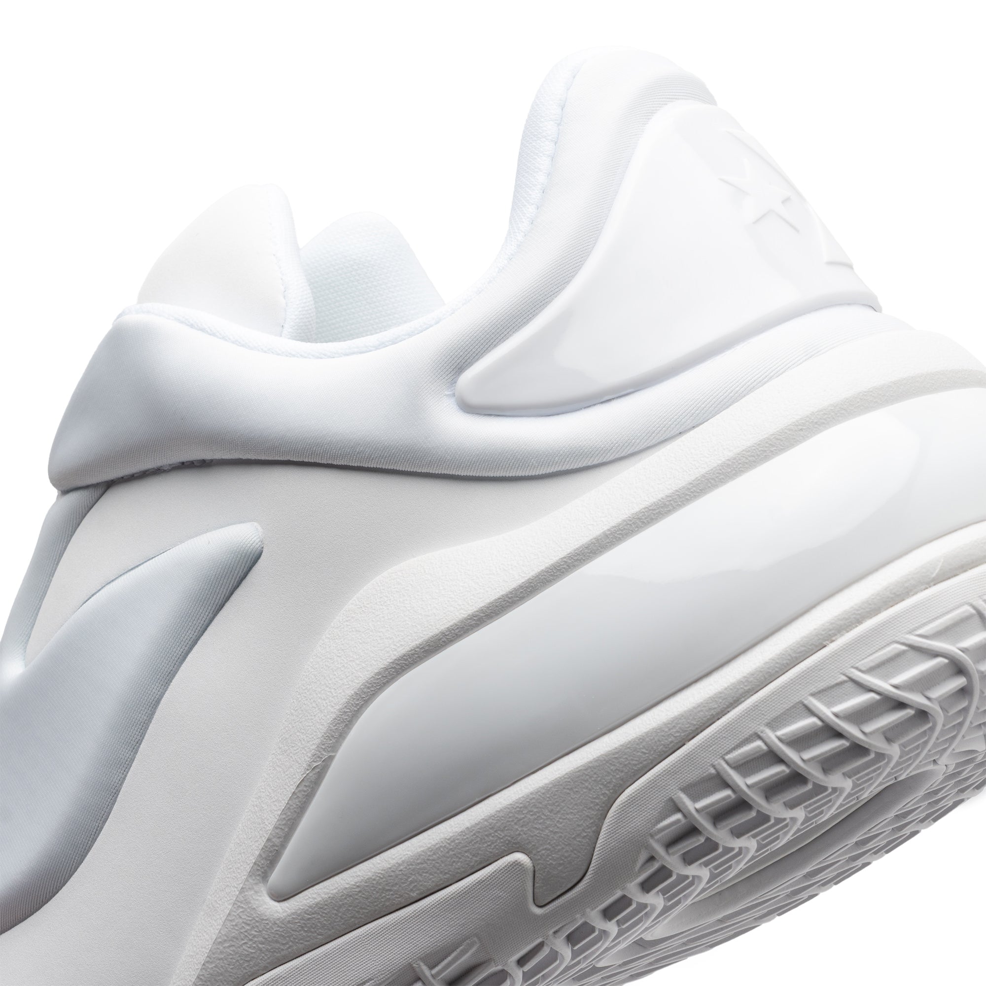 Shai 001 White A19934C