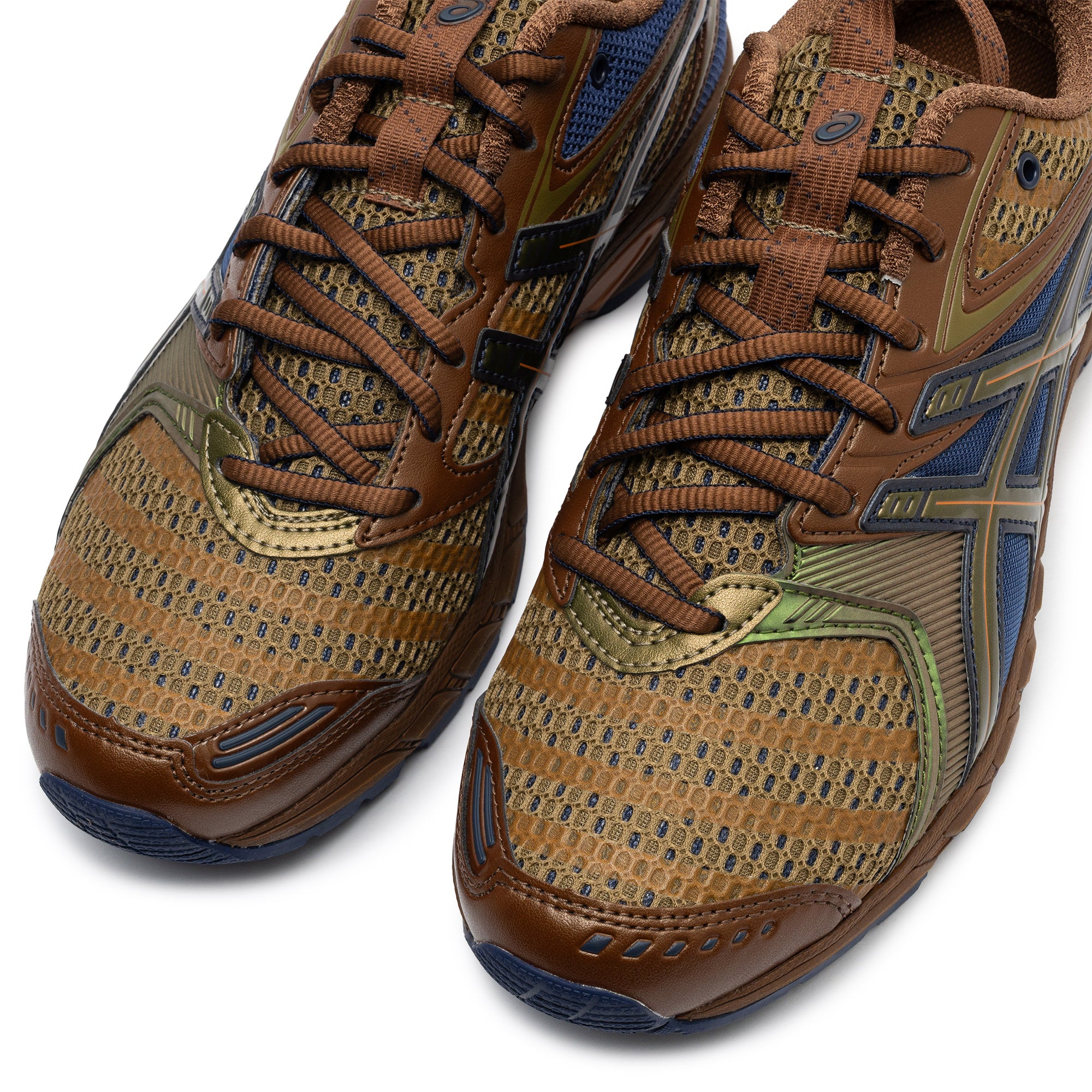 UB9-S Gel-DS Trainer 14 Desert Camp 1203A606-200 – Capsule