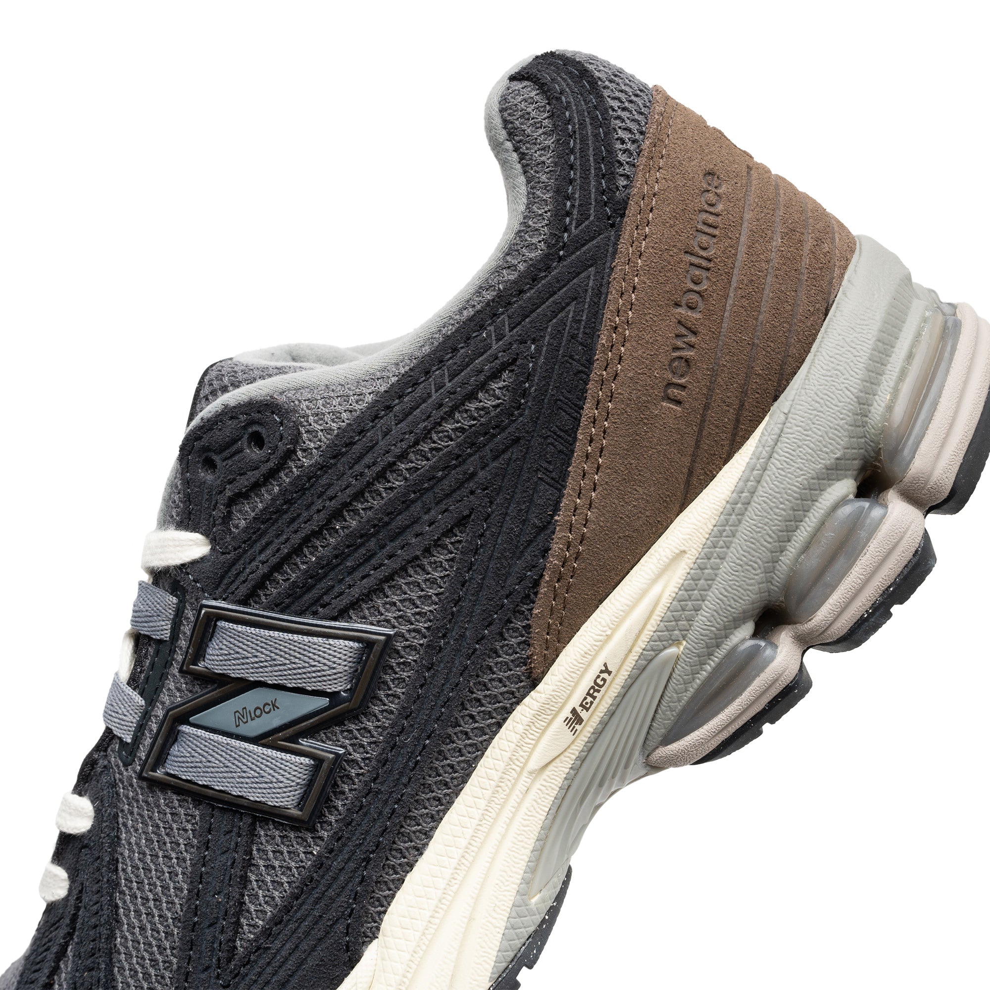 New Balance 327 Aluminum WWS327BB - tommer shorts Kun hos ASOS 