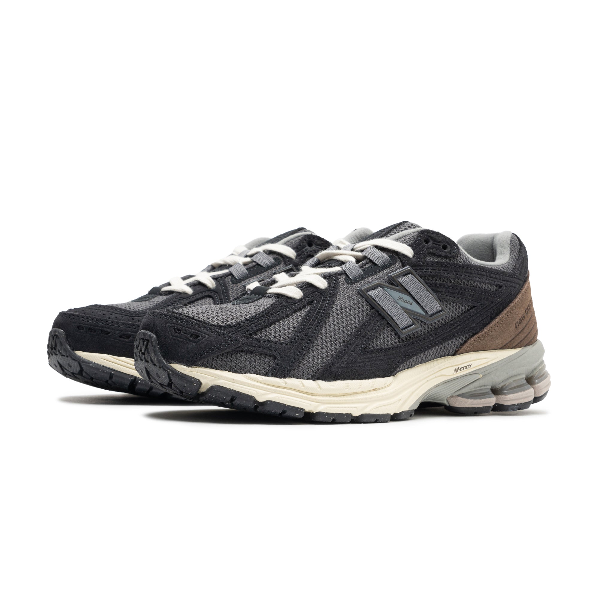 sneakers New Balance 2002R