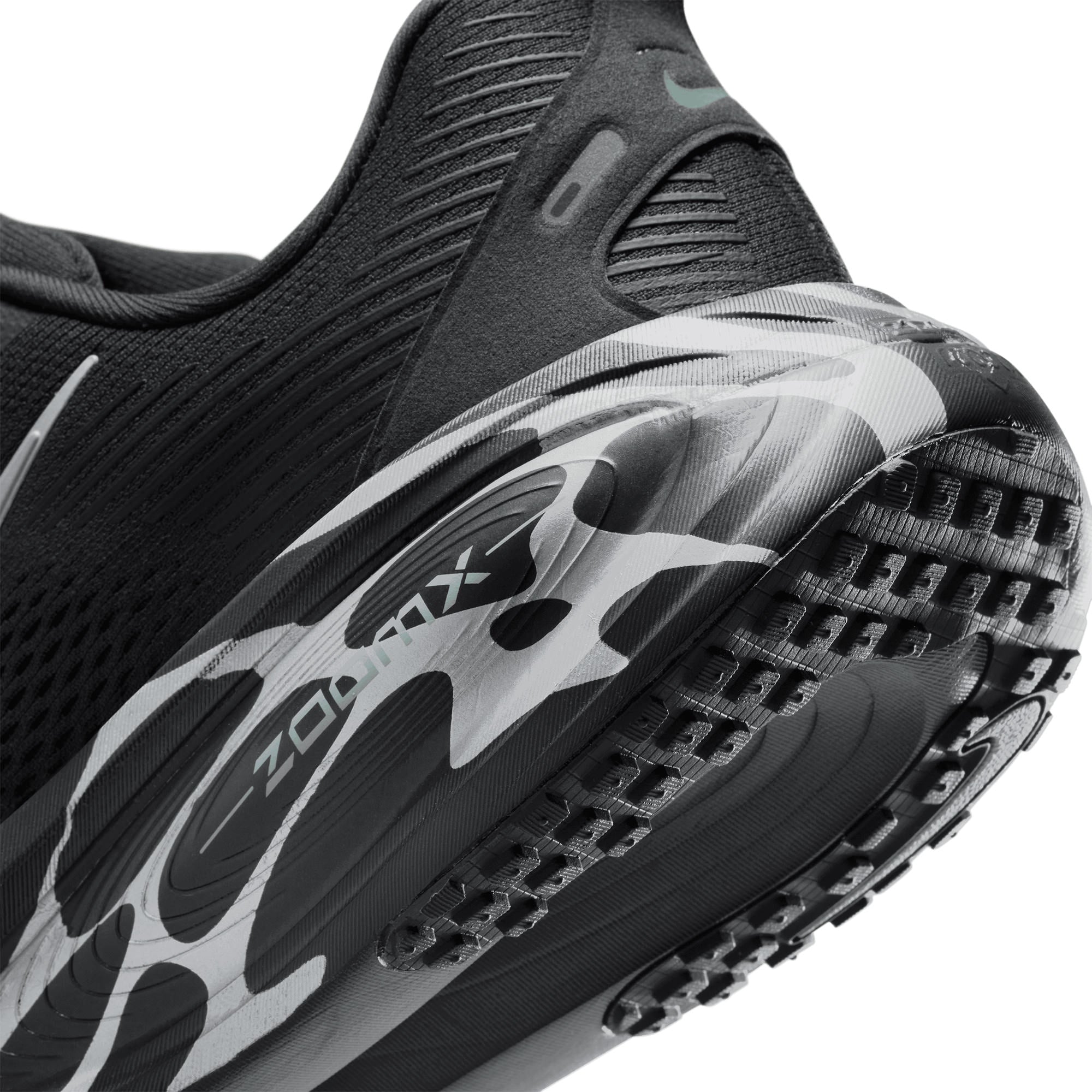 Nike Vomero 18 ANTHRACITE/REFLECT SILVER IM6010-060