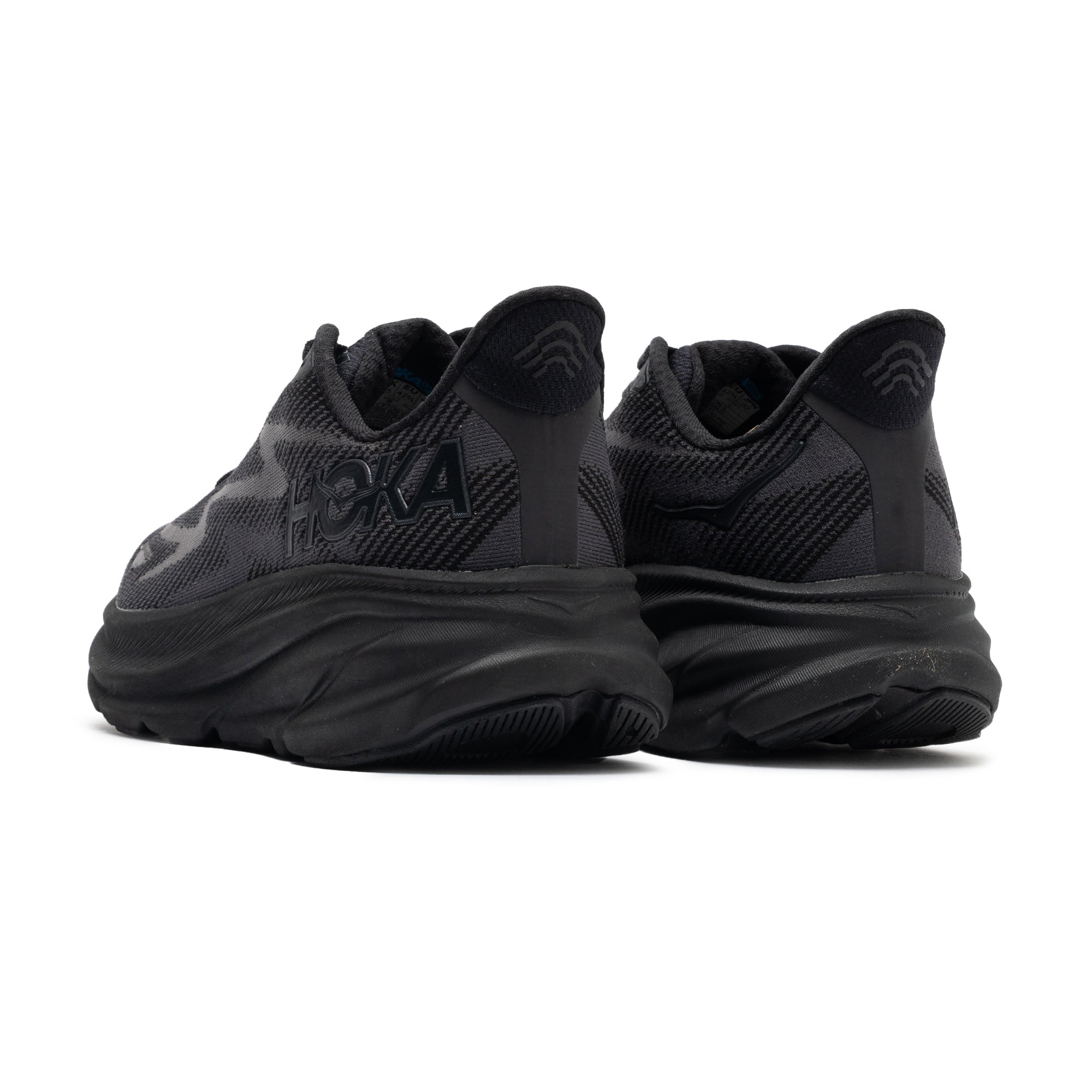 Hoka one one all black deals