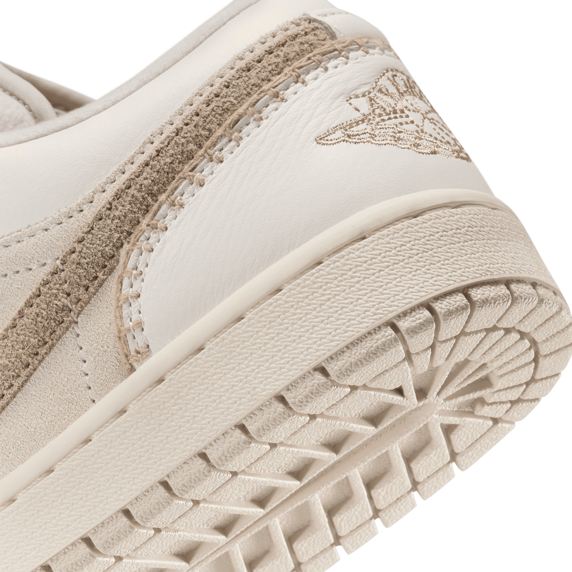 Women's Air Jordan 1 Low SE LT OREWOOD HV4268-120