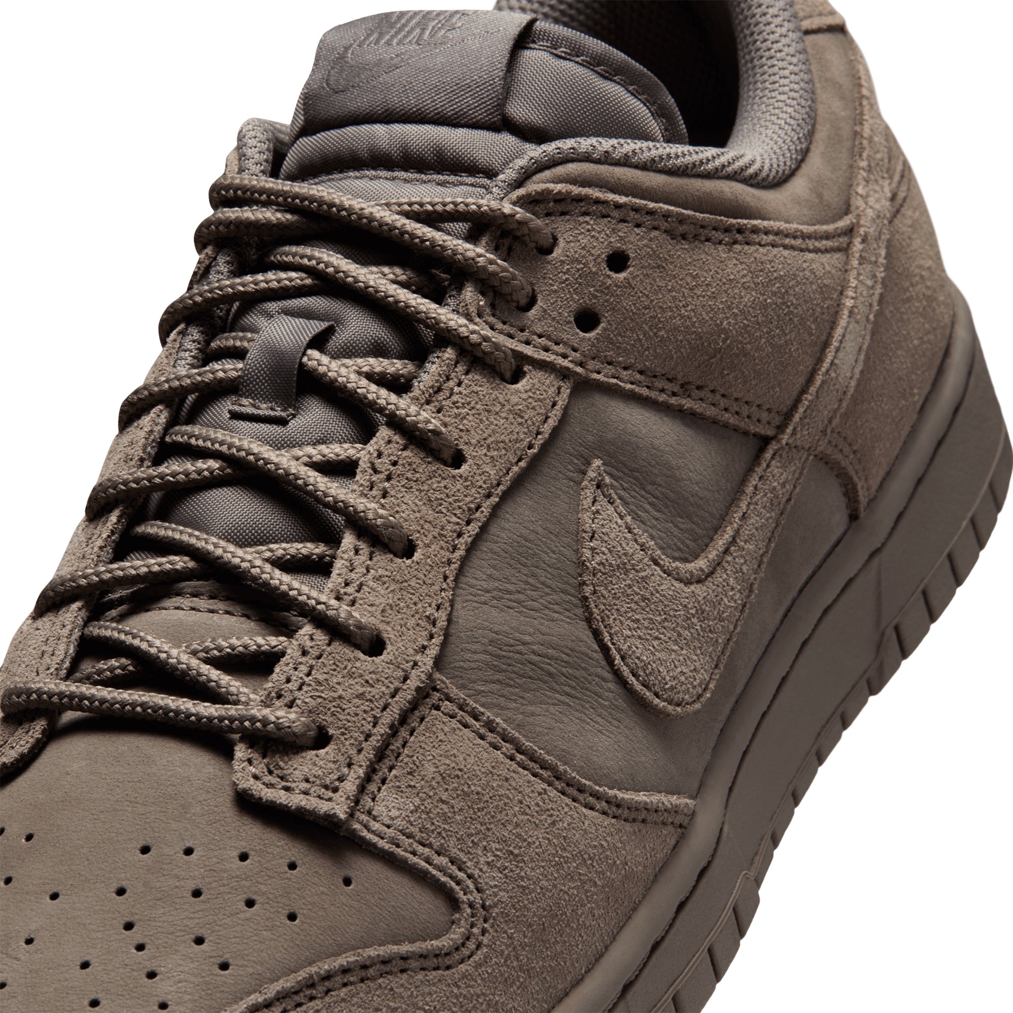 Nike Dunk Low Retro SE CAVE STONE IB6651-200