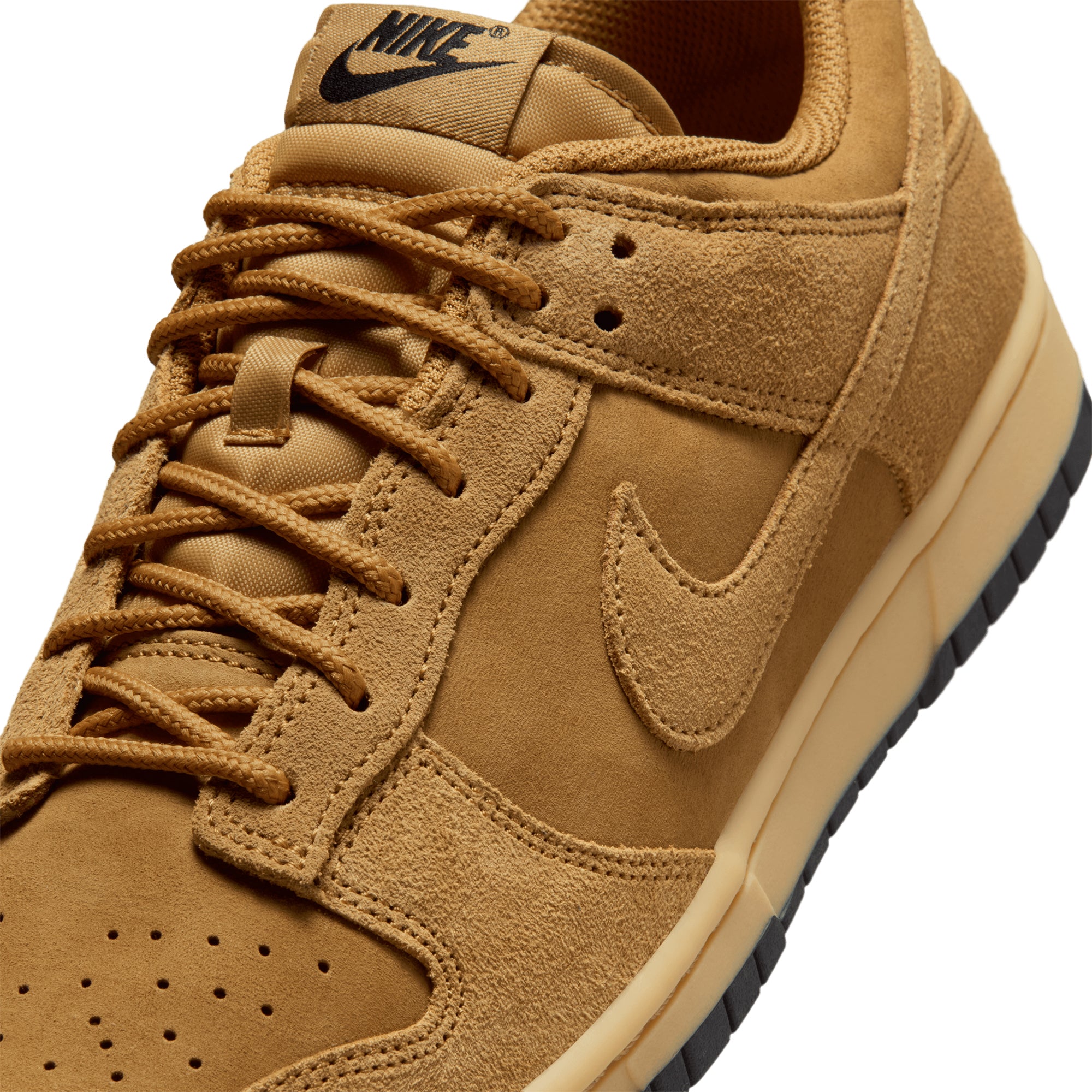 Nike Dunk Low Retro SE WHEAT IB6651-700