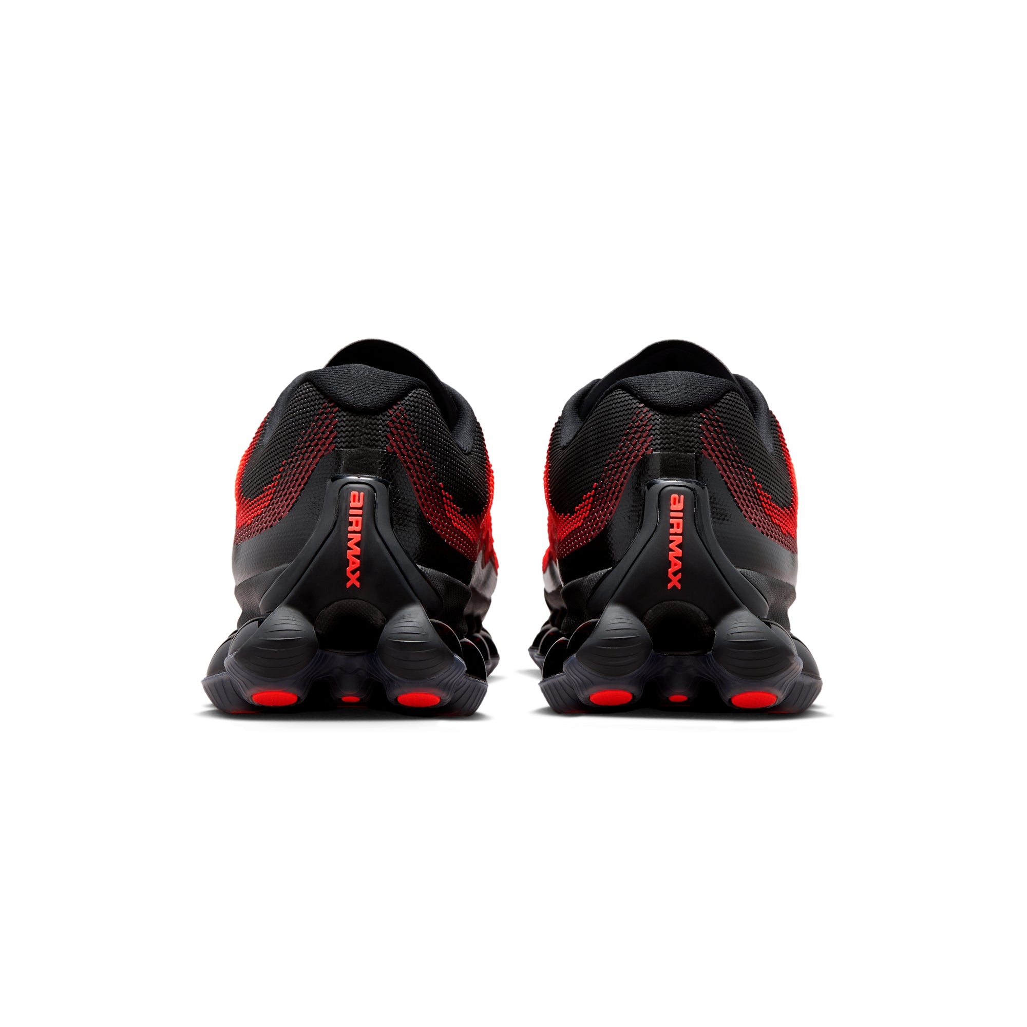Nike Air Liquid Max BLACK/METALLIC GOLD IQ7634-002