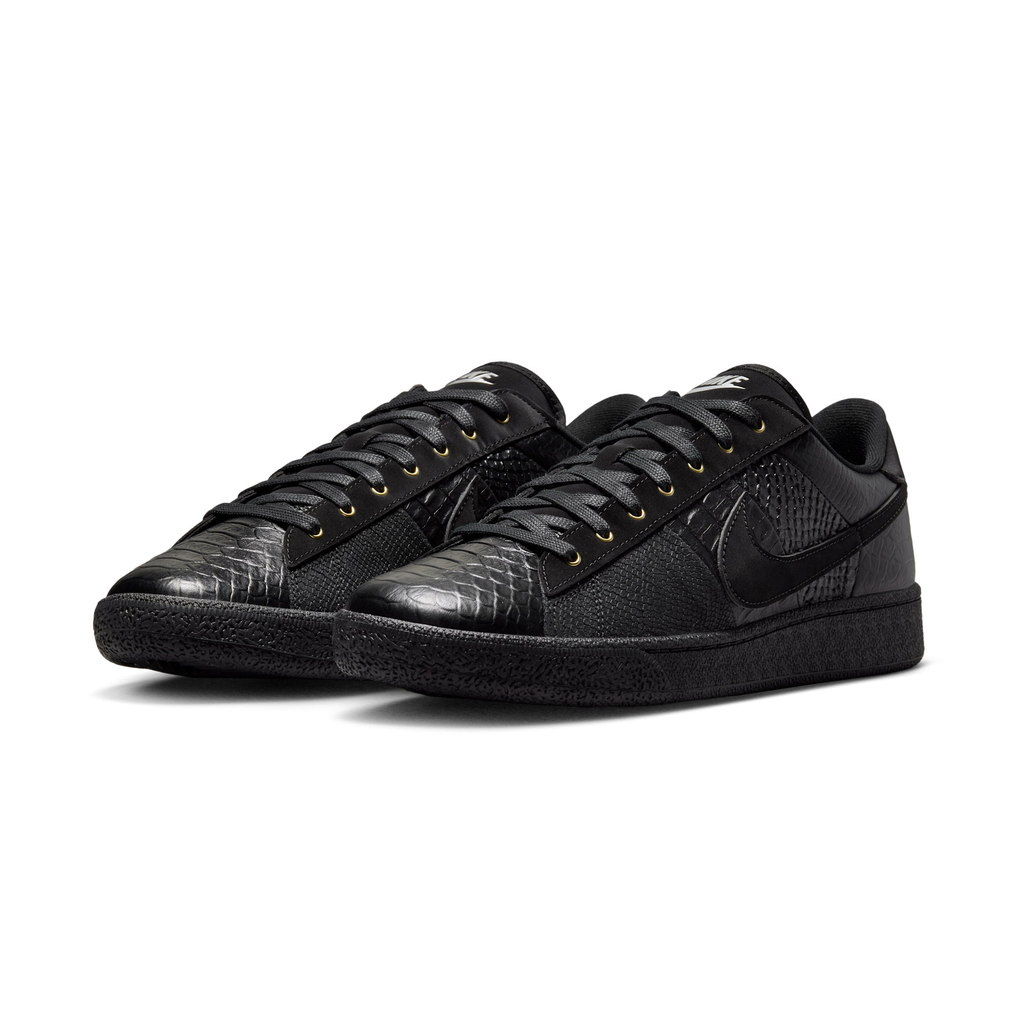 Introducing: COMME des GARCONS PLAY – Capsule