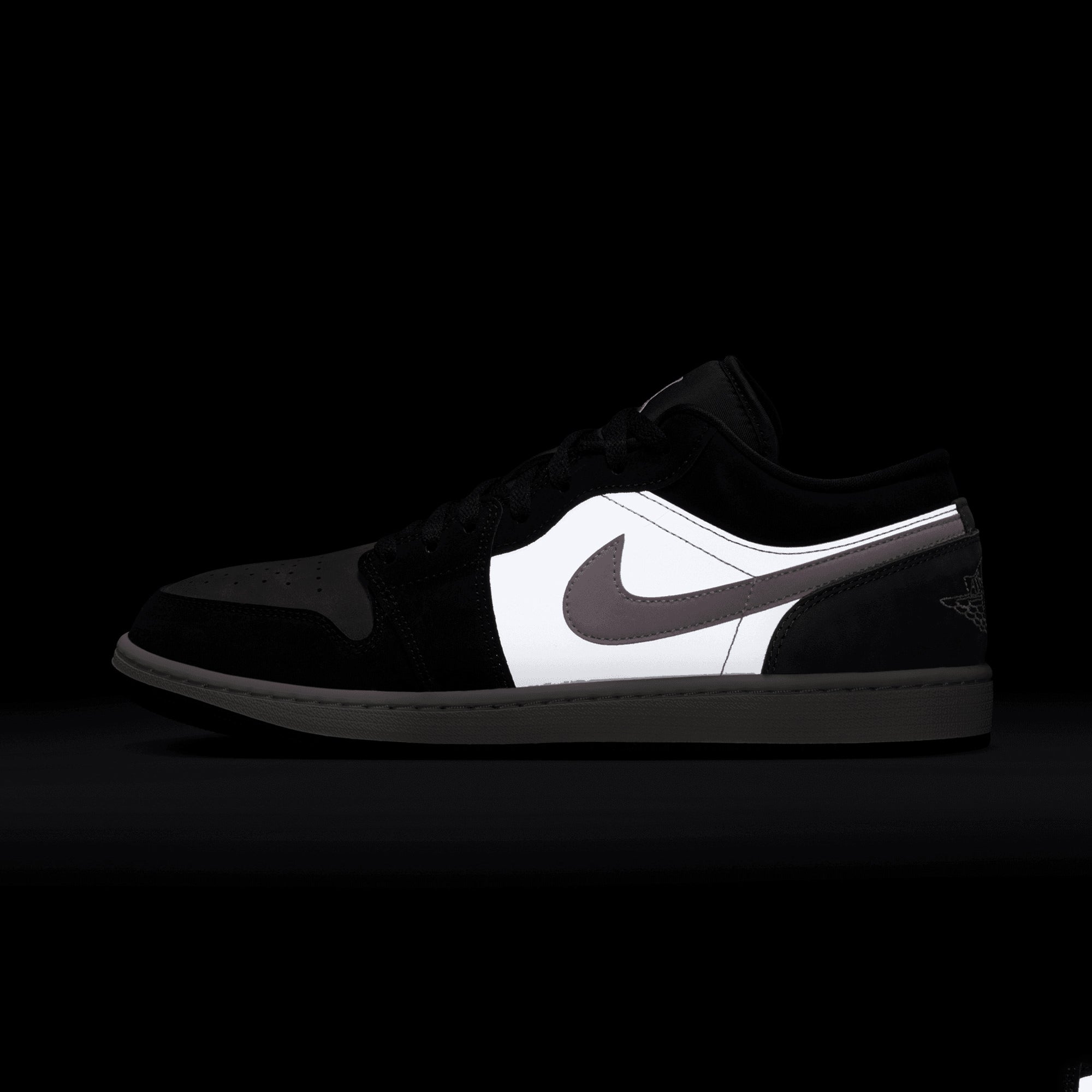 Air Jordan 1 Low SE BLACK/ICED CARMINE II3788-003