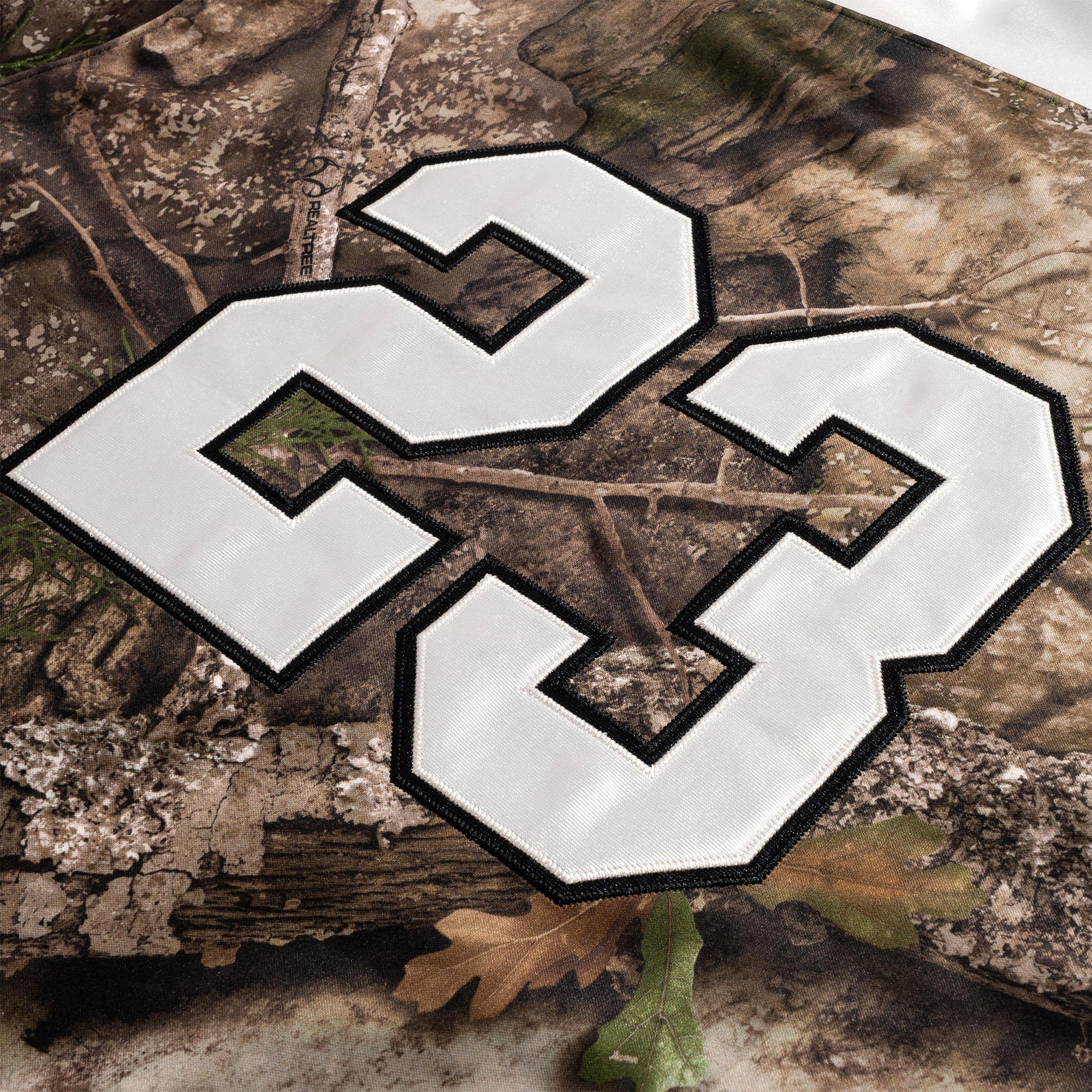 Jordan Brooklyn Men's Realtree Hockey Jersey IB3964-222