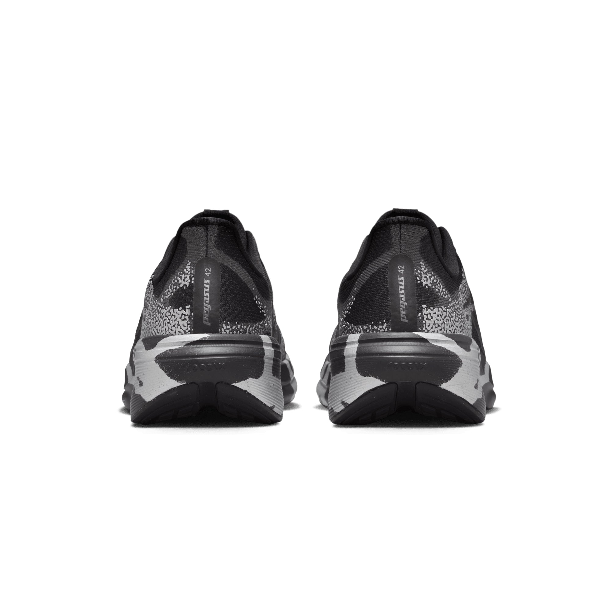 Nike Pegasus 42 BLACK/BLACK-MEDIUM ASH-METALLIC SILVER IQ3928-001