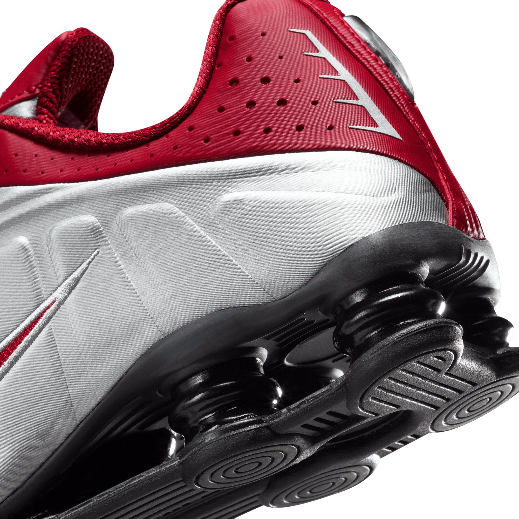 Nike Shox R4 METALLIC SILVER/TEAM CRIMSON HQ1988-009 – Capsule