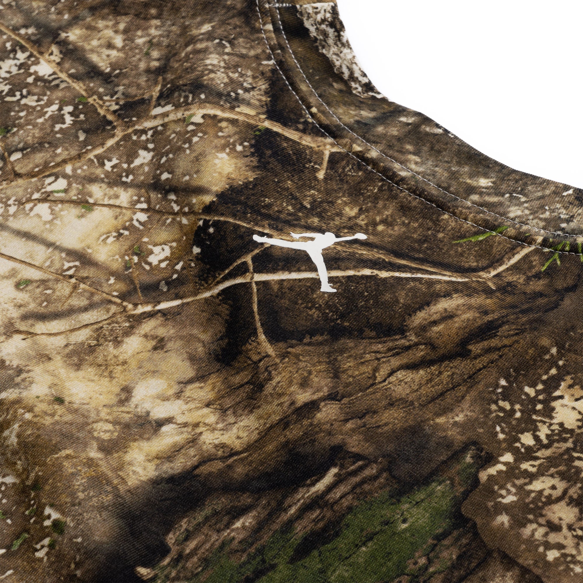 Jordan Brooklyn Realtree T-Shirt SAIL/SAIL HQ9020-133