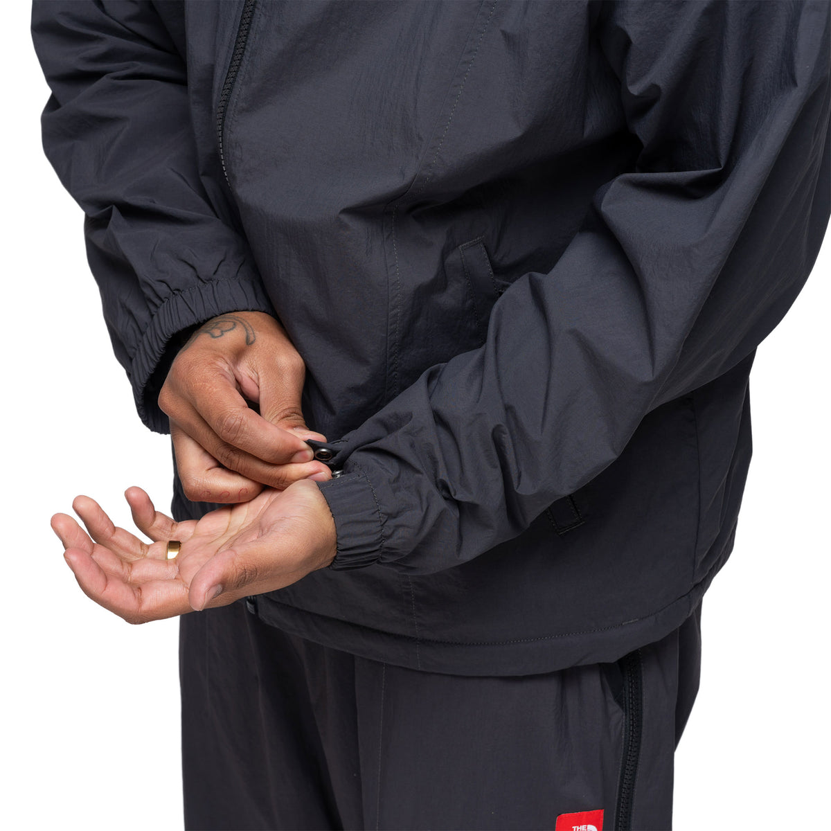 TNF Red Box Nylon Jacket Obsidian NF0A8HDK