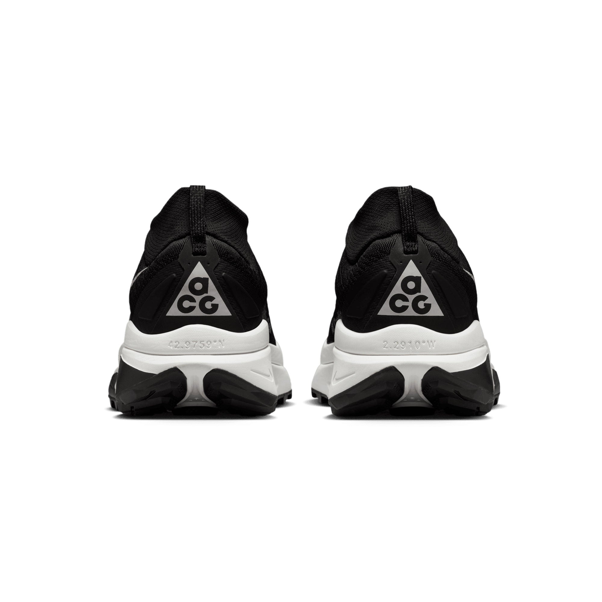 Nike ACG Zegama BLACK/SUMMIT WHITE HV8113-001