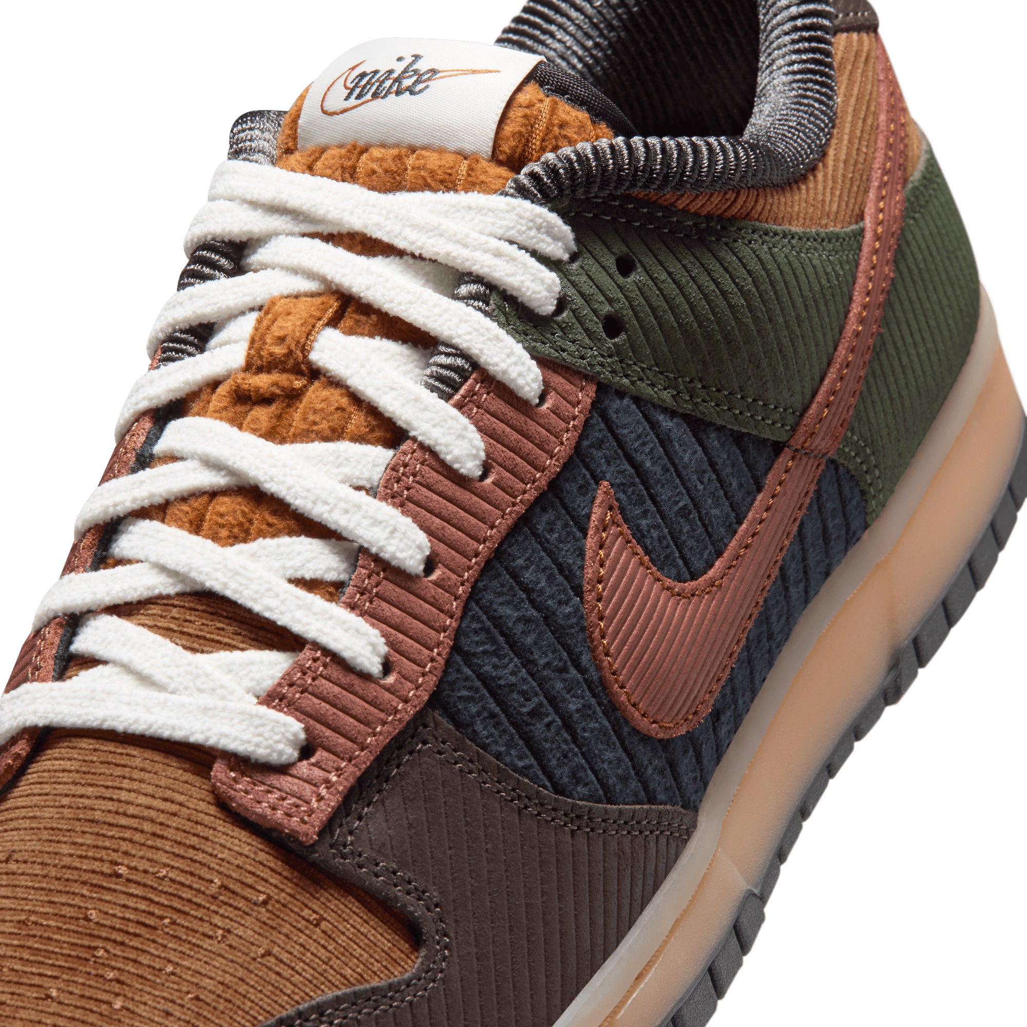 Nike Dunk Low Retro Premium LT BRITISH TAN/CINNAMON-CARGO KHAKI IB7746-201
