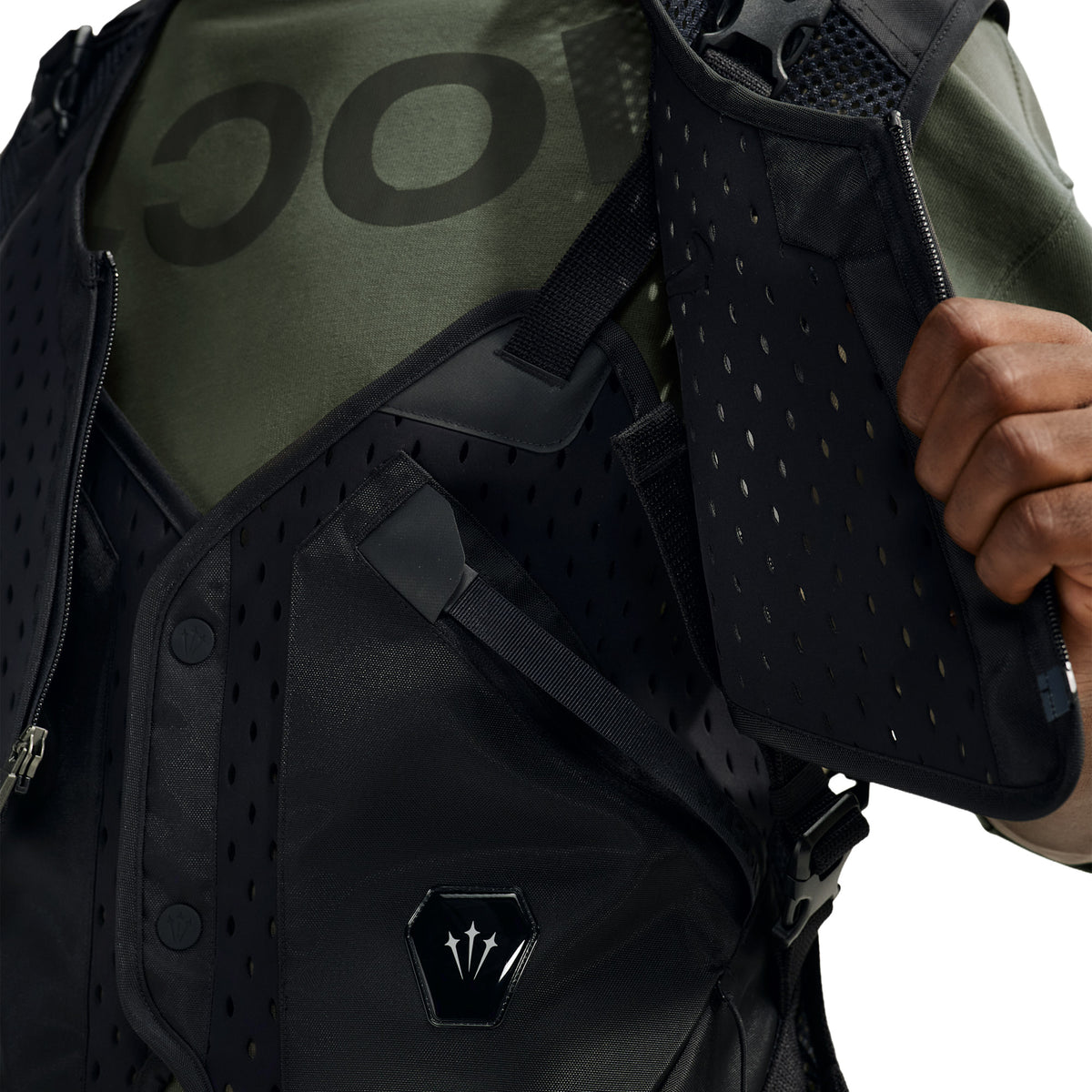 NOCTA NRG Modular Vest Black MARQUIS COLLECTION IO8990-010