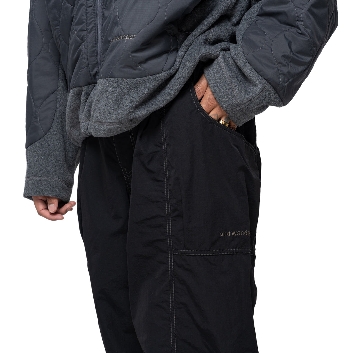Crinkled Nylon Pants Black 574-6982095