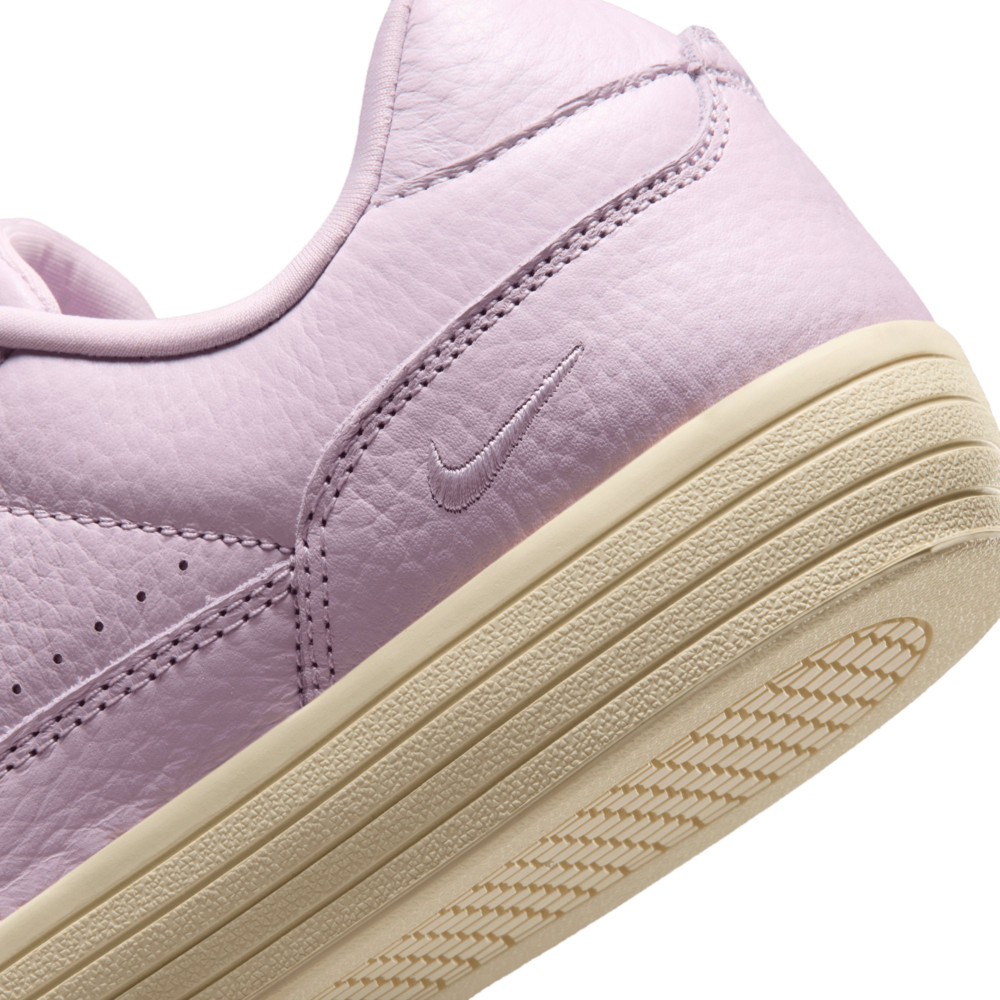 Women's Nike Tennis Centre Light Lilac IM5955-500