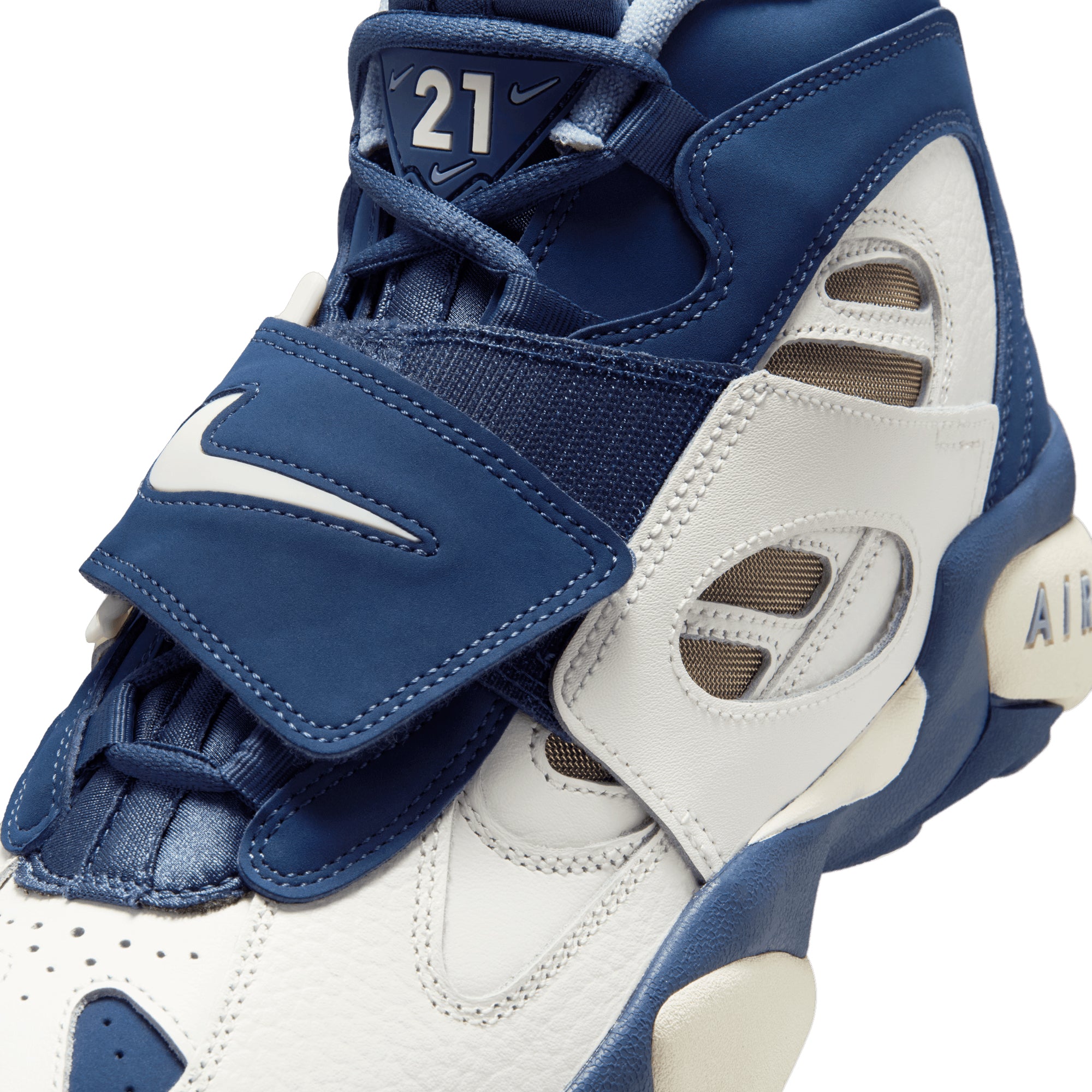 Nike Air Diamond Turf II SAIL/MYSTIC NAVY II7080-100