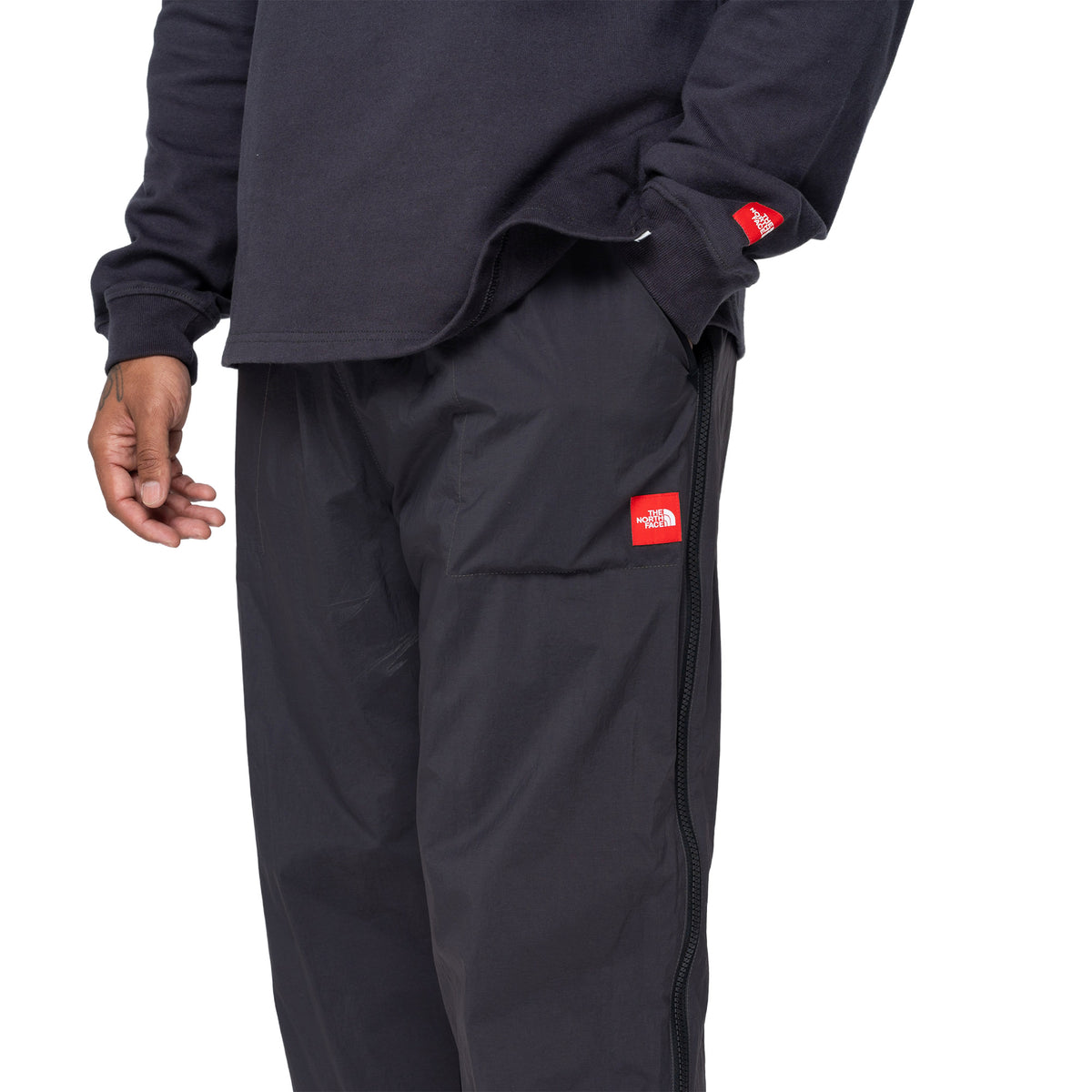 TNF Red Box Zip Pant Obsidian NF0A8HRX