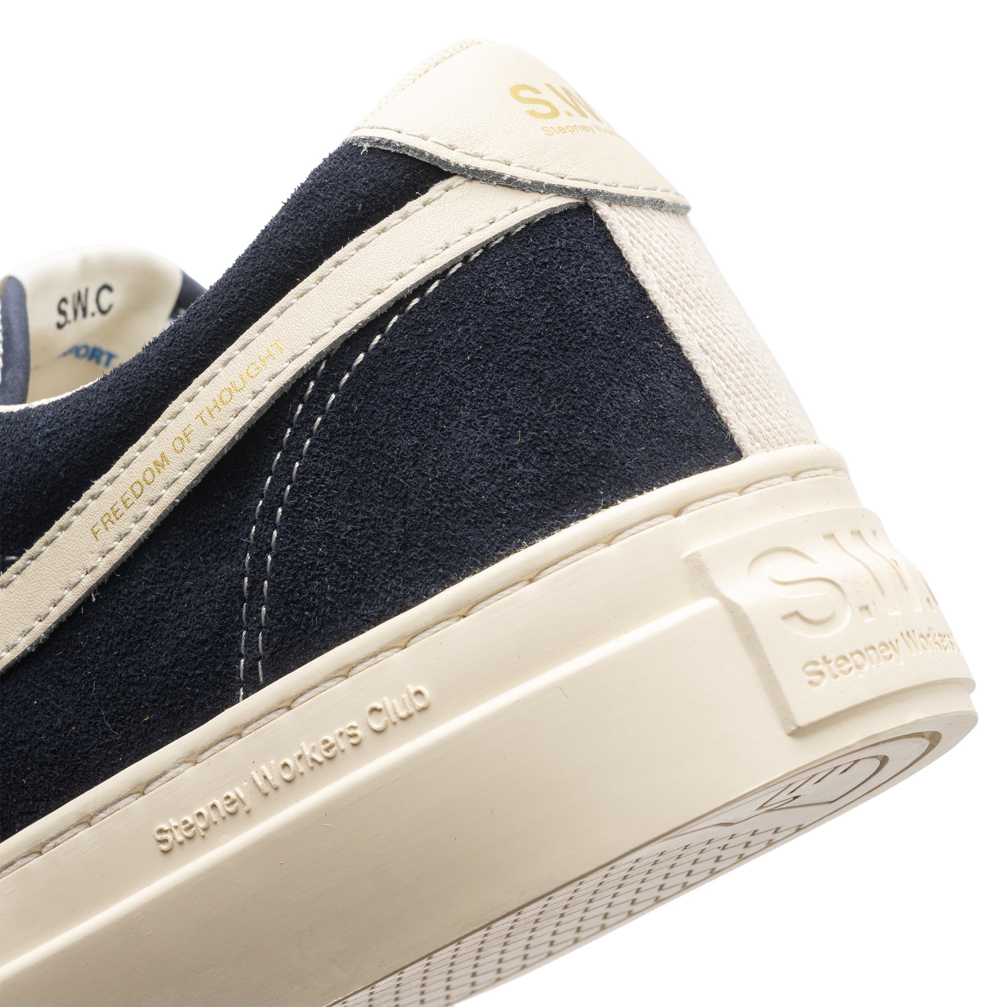 DELLOW S-STRIKE SUEDE NAVY YA25025