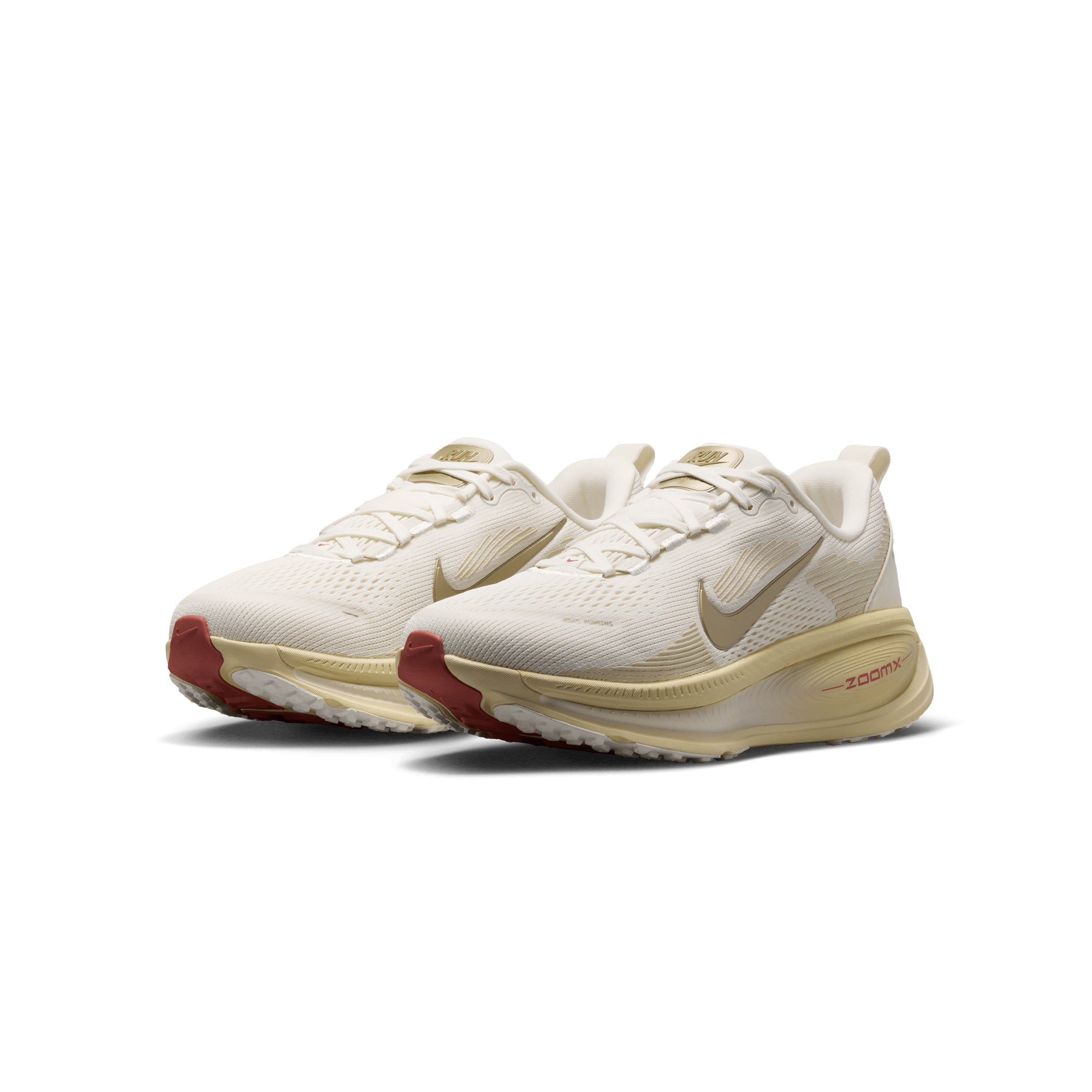 Women's Nike Vomero 18 SAIL/MTLC GOLD GRAIN HM6804-118