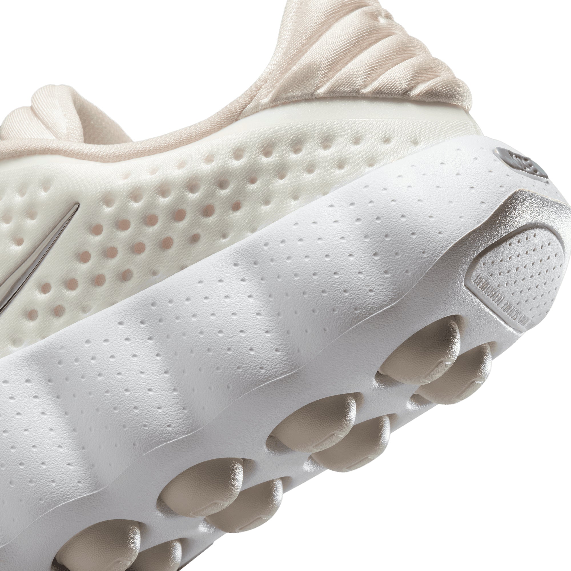 Women's Nike Mind 002 SUMMIT WHITE/METALLIC SILVER HQ4310-101
