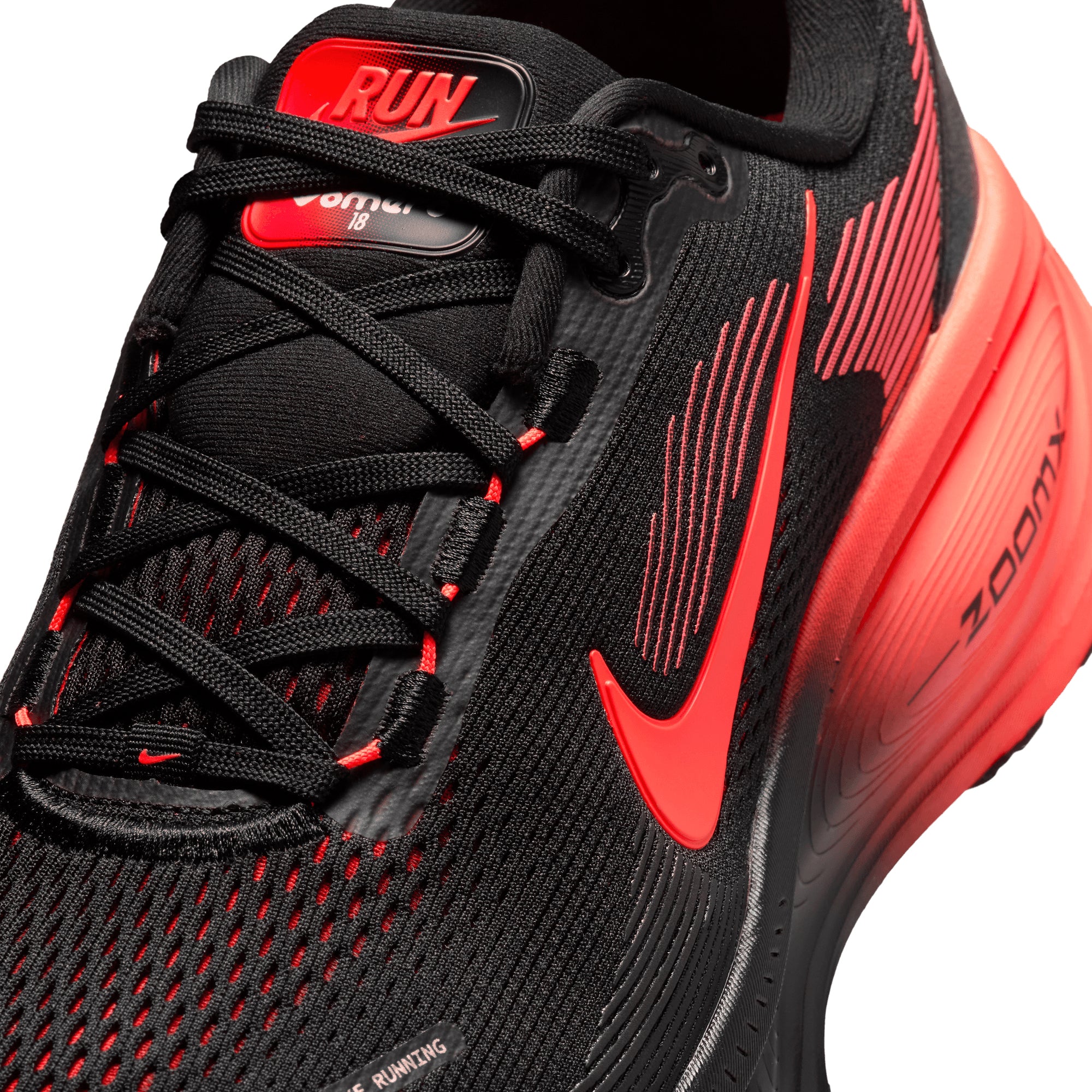 Nike Vomero 18 BLACK/BRIGHT CRIMSON HM6803-019