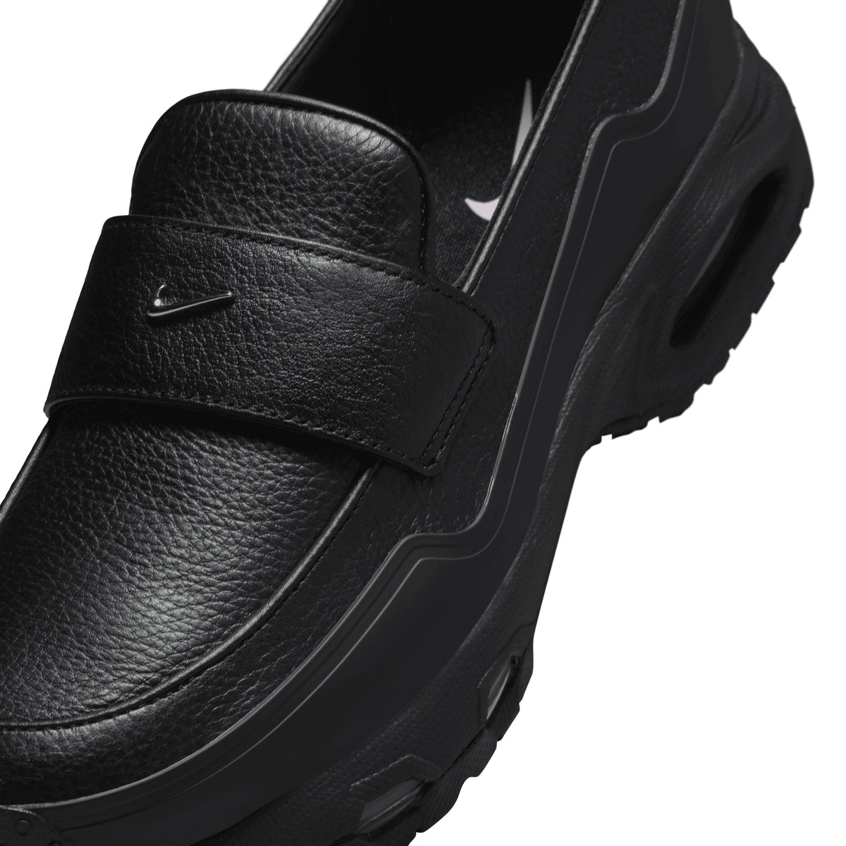 Women's Nike Air Max Phenomena BLACK/METALLIC GOLD IM8814-001