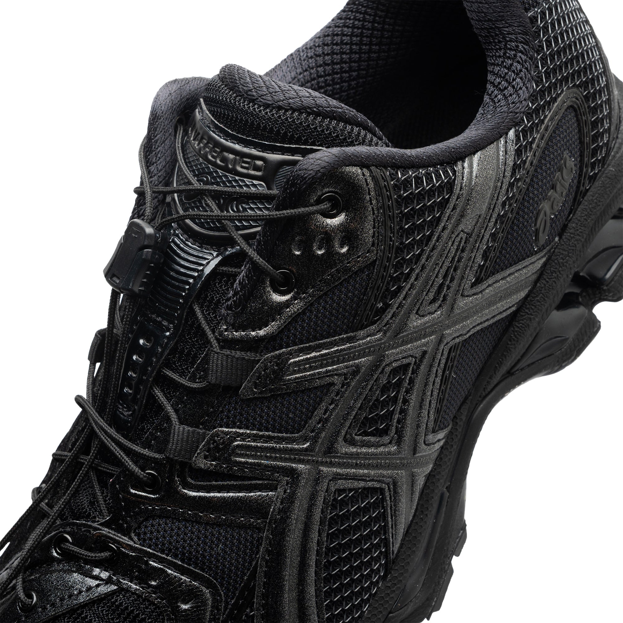 UNAFFECTED Gel-Nimbus 10.1 Black 1203A836-001