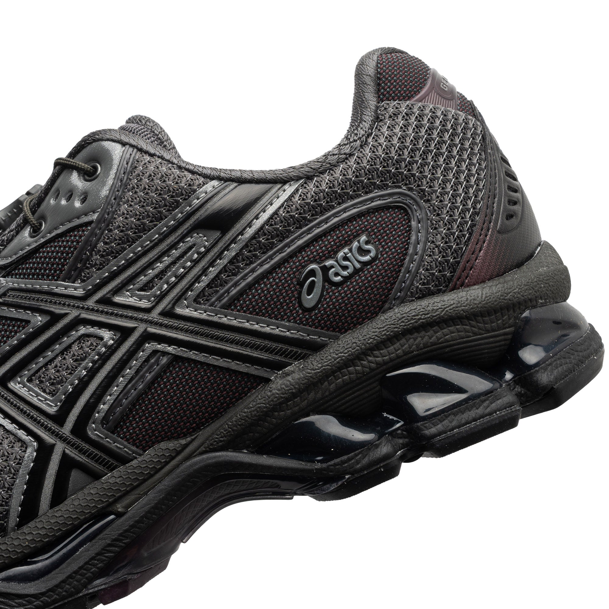 UNAFFECTED Gel-Nimbus 10.1 Gunmetal 1203A836-021