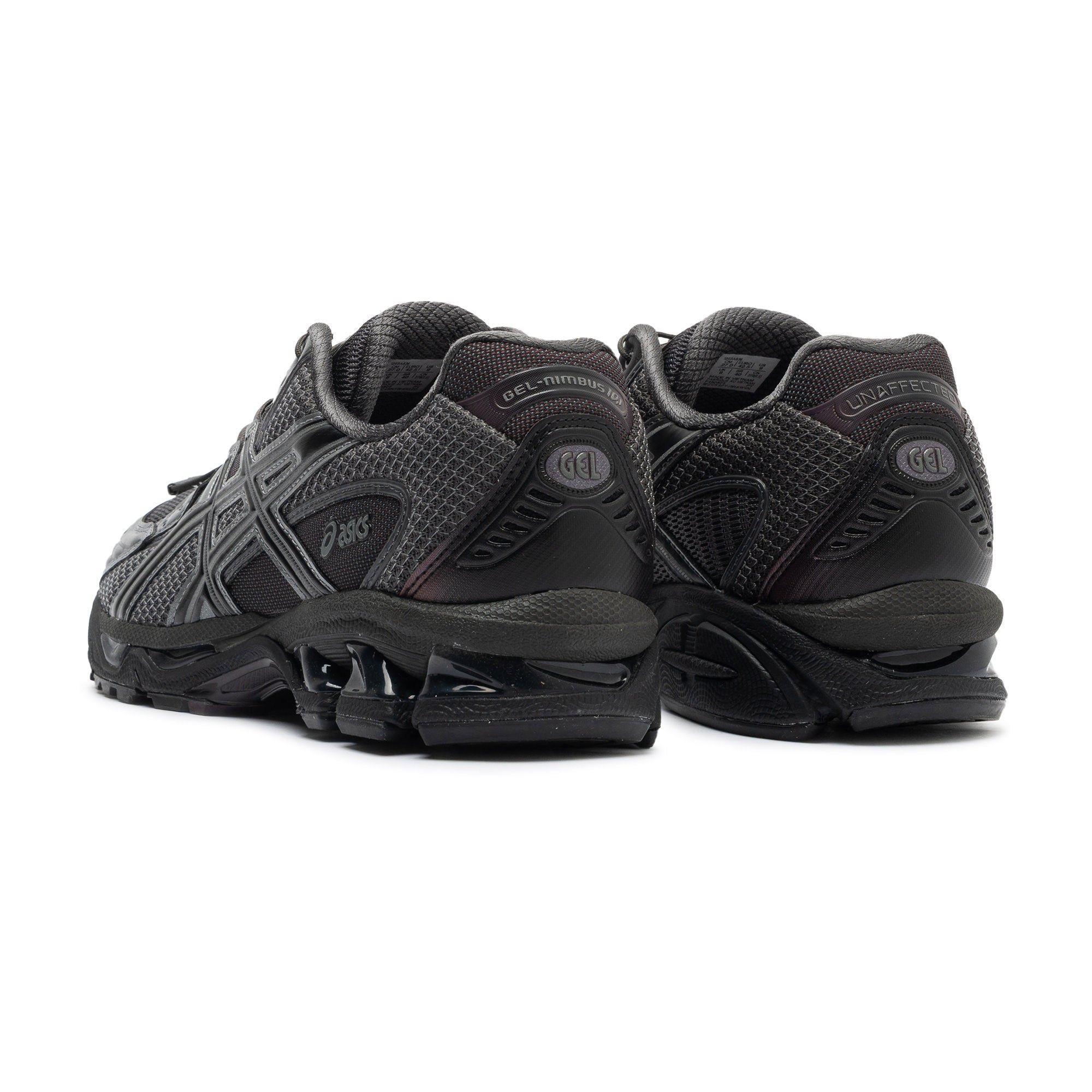 UNAFFECTED Gel-Nimbus 10.1 Gunmetal 1203A836-021