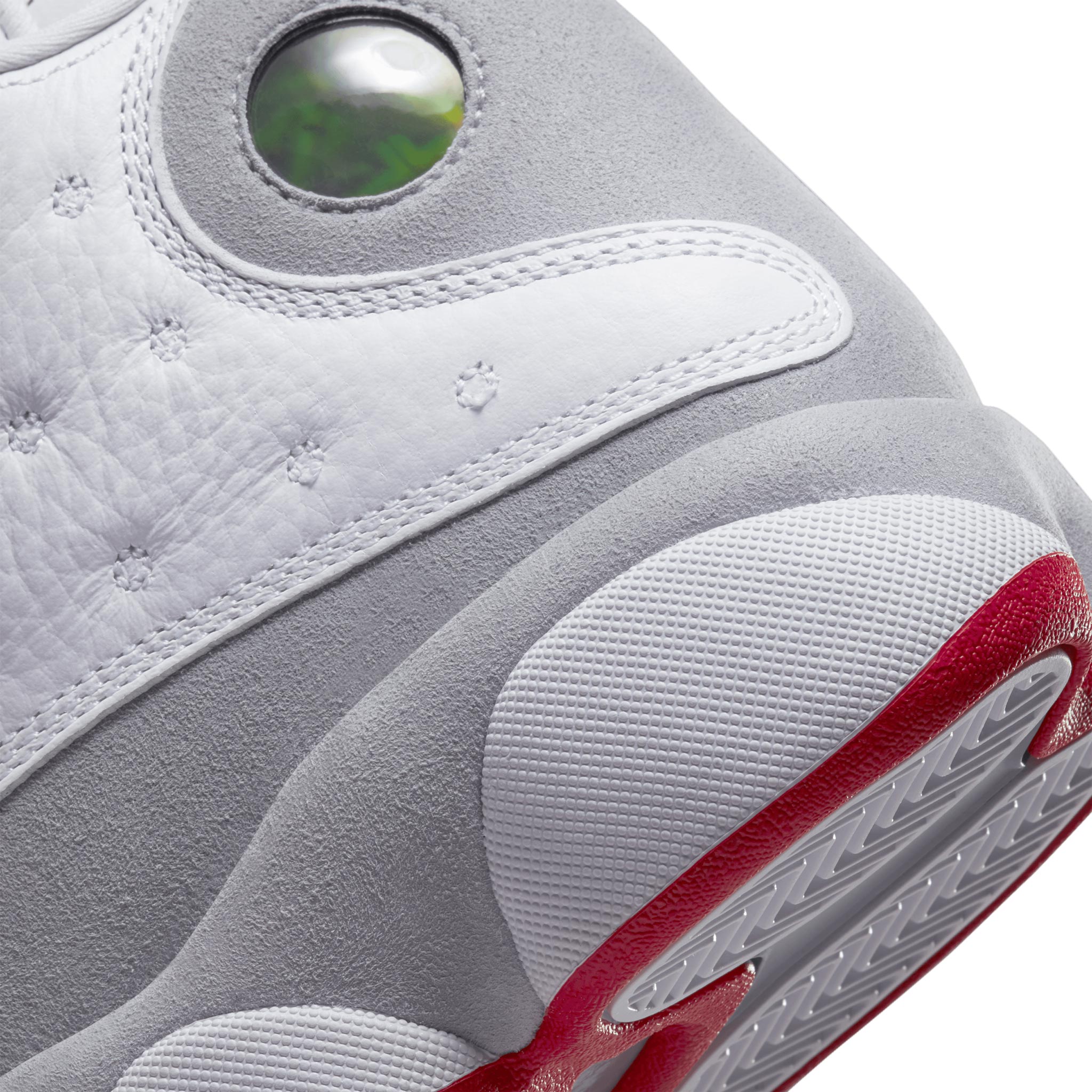 Jordan retro 13 discount grey and pink
