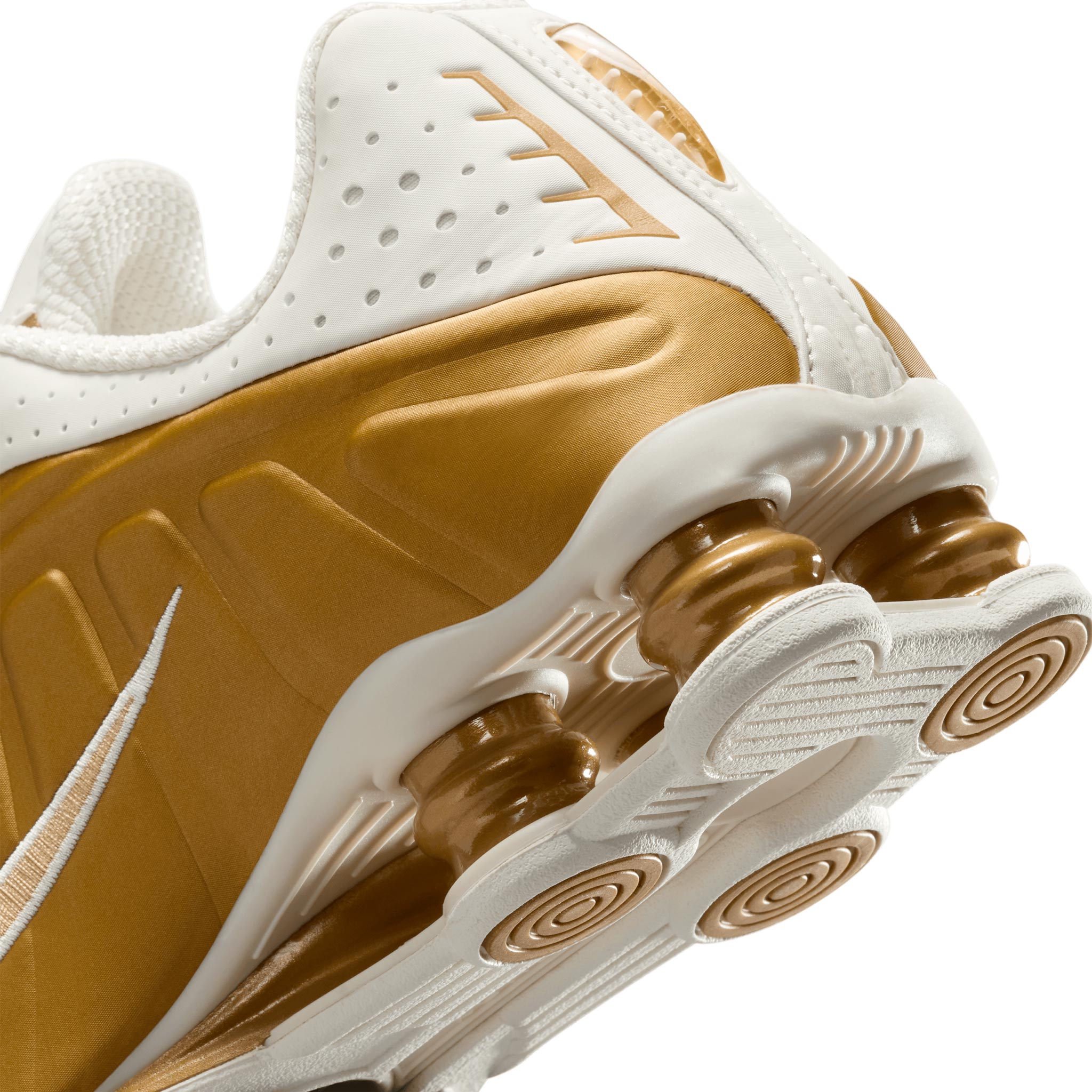 Women's Nike Shox METALLIC GOLD R4 AR3565-010