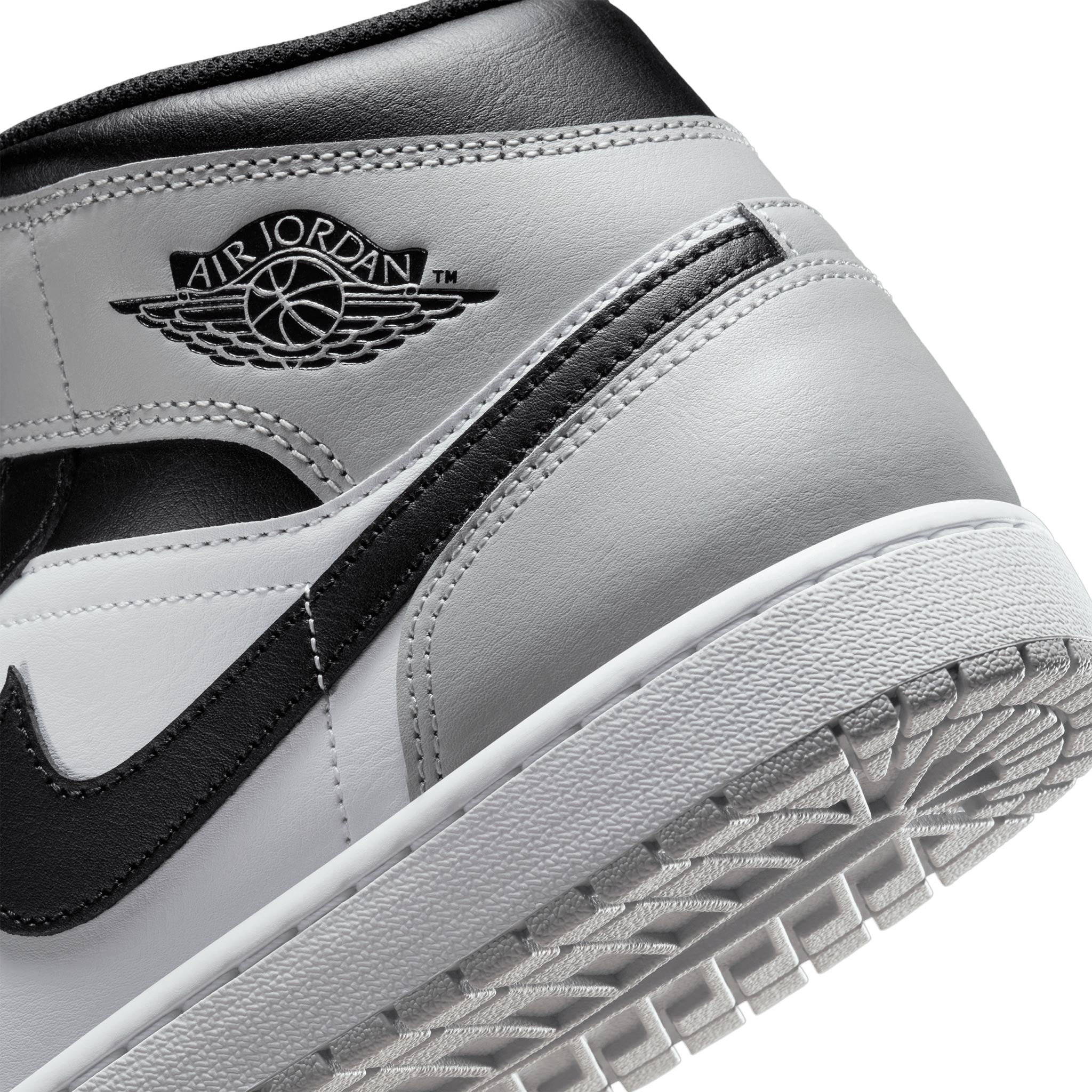 Air Jordan 1 Mid WHITE/BLACK-LT SMOKE GREY DQ8426-101