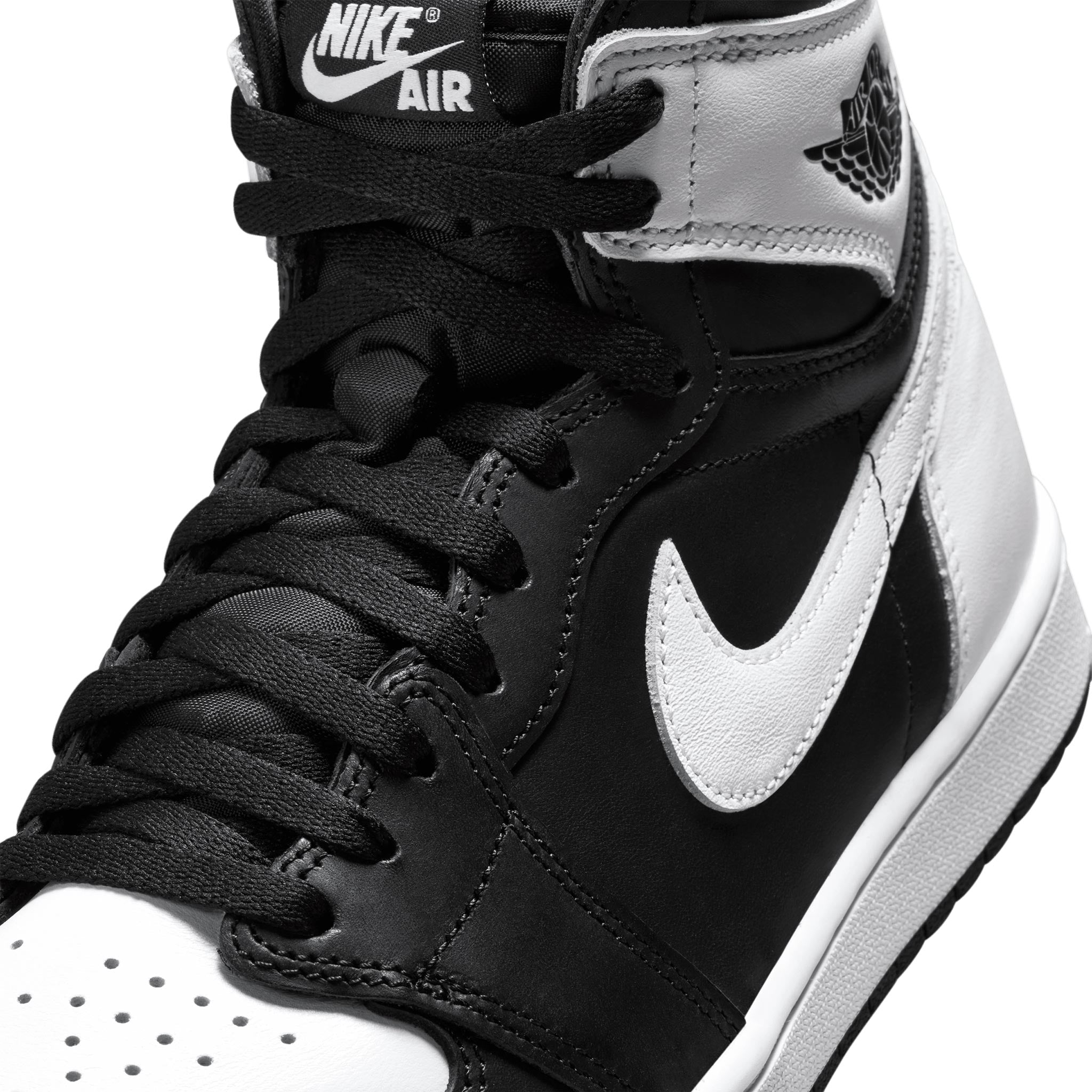 Air Jordan 1 Retro High OG Black White White DZ5485 010 Capsule