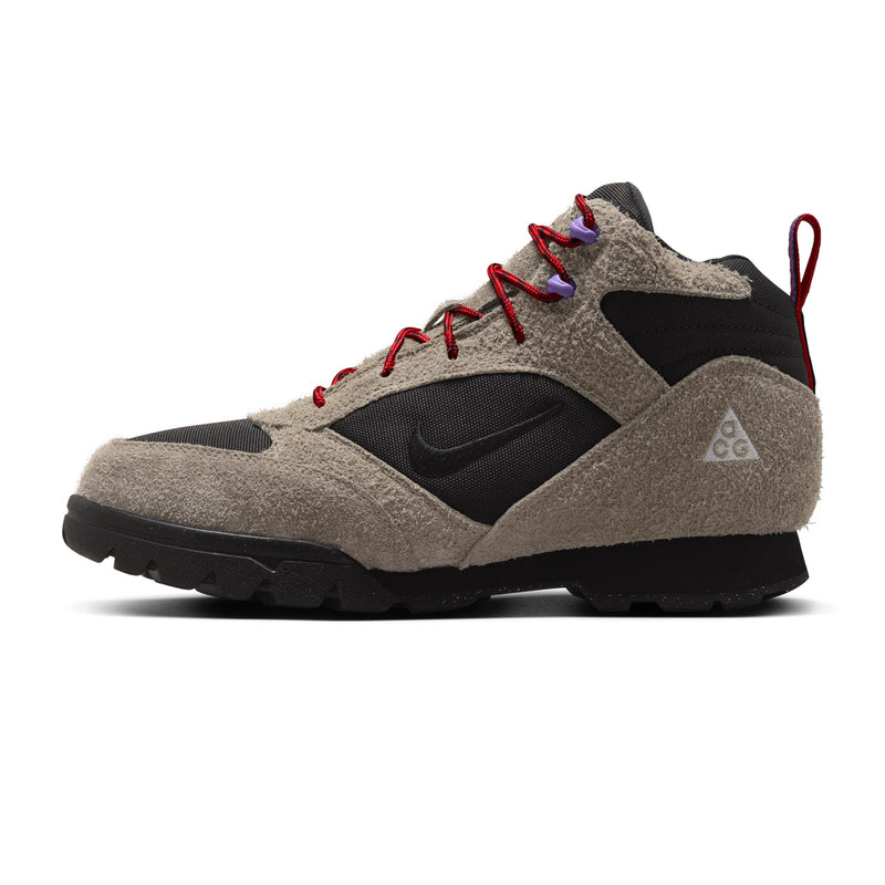 Nike acg boots steel toe hotsell