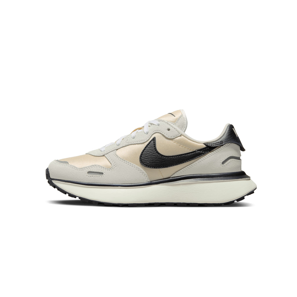 Women Nike Phoenix Waffle FD2196-100 Summit White/Black