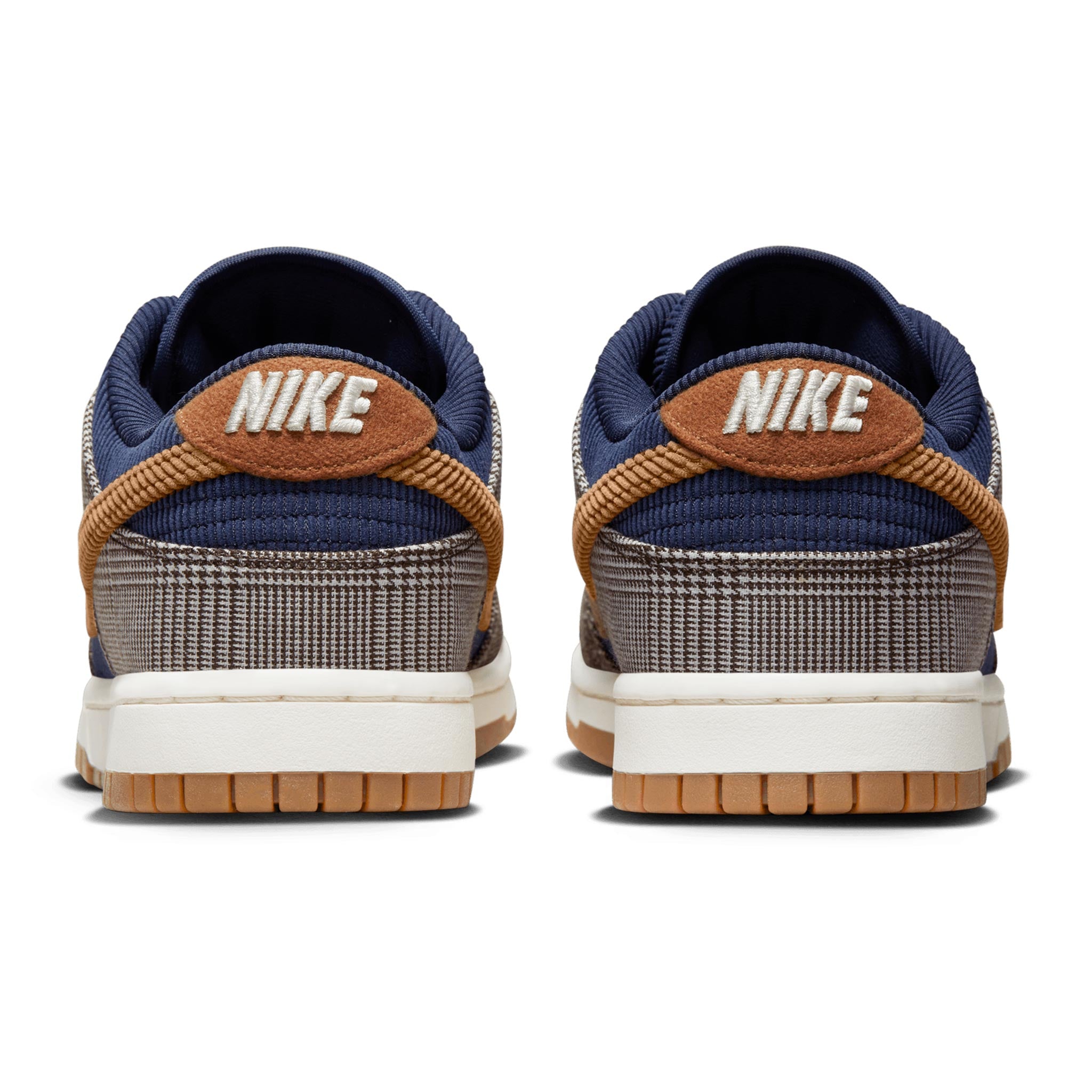 Nike sb dunk low on sale midnight navy