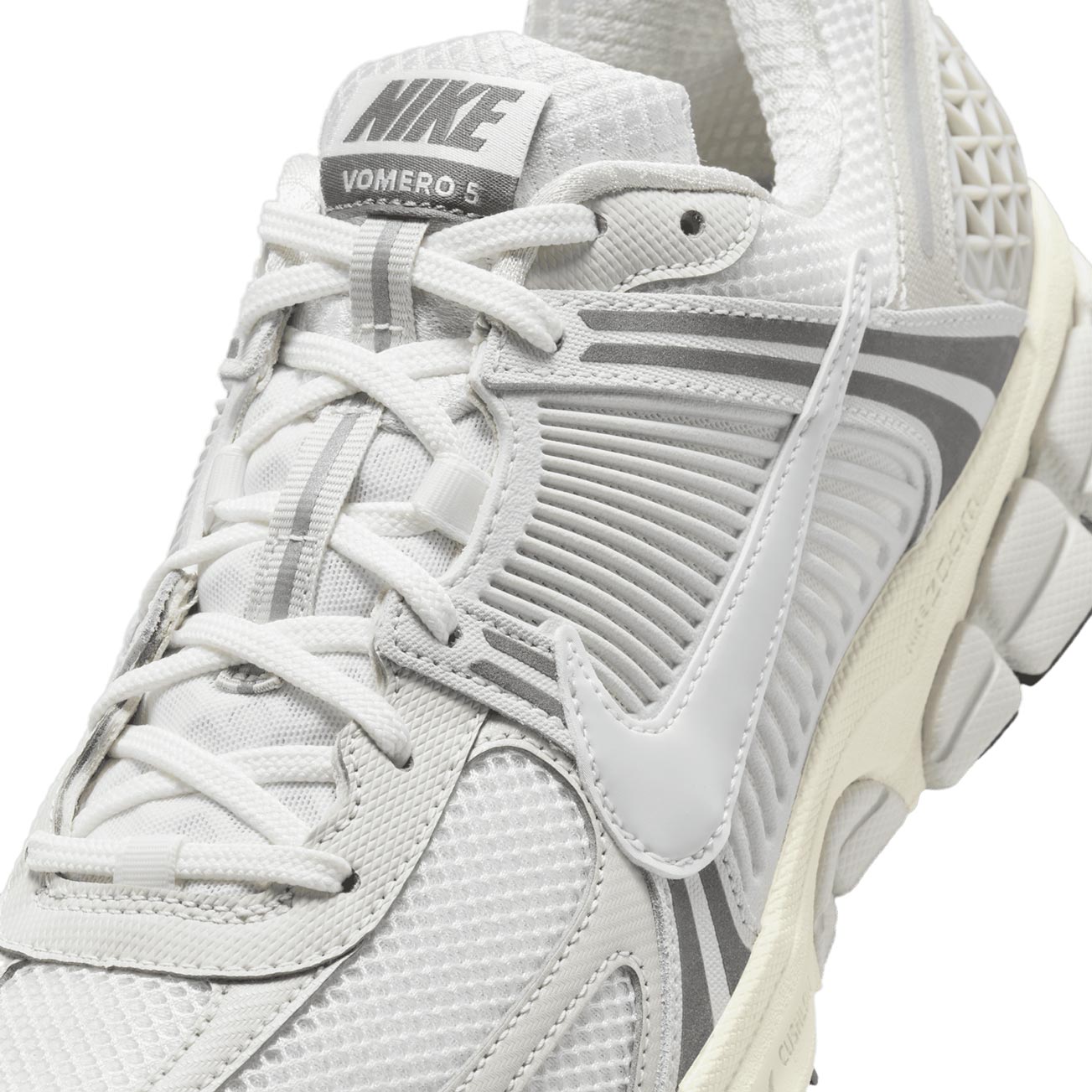 Nike Zoom Vomero 5 SE Platinum Tint/Photon Dust HF0731-007