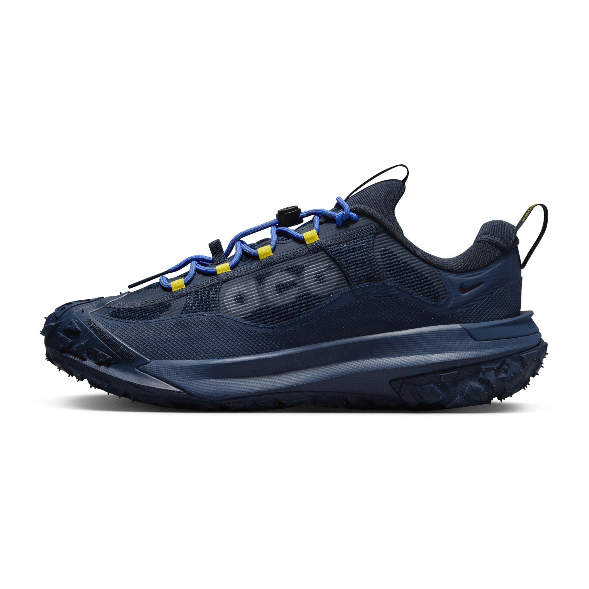 Nike sales fly 2.