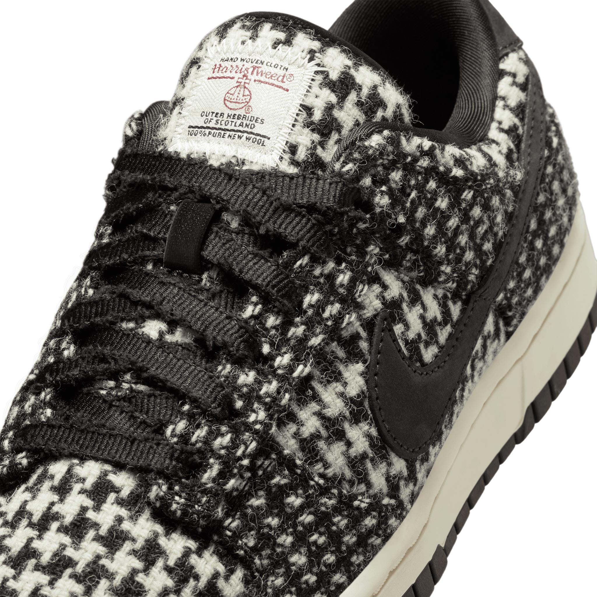 Harris Tweed × Nike Women's Dunk Low \"25 Women's Dunk Low x Harris Tweed® 'Black and Phantom' (HM4743