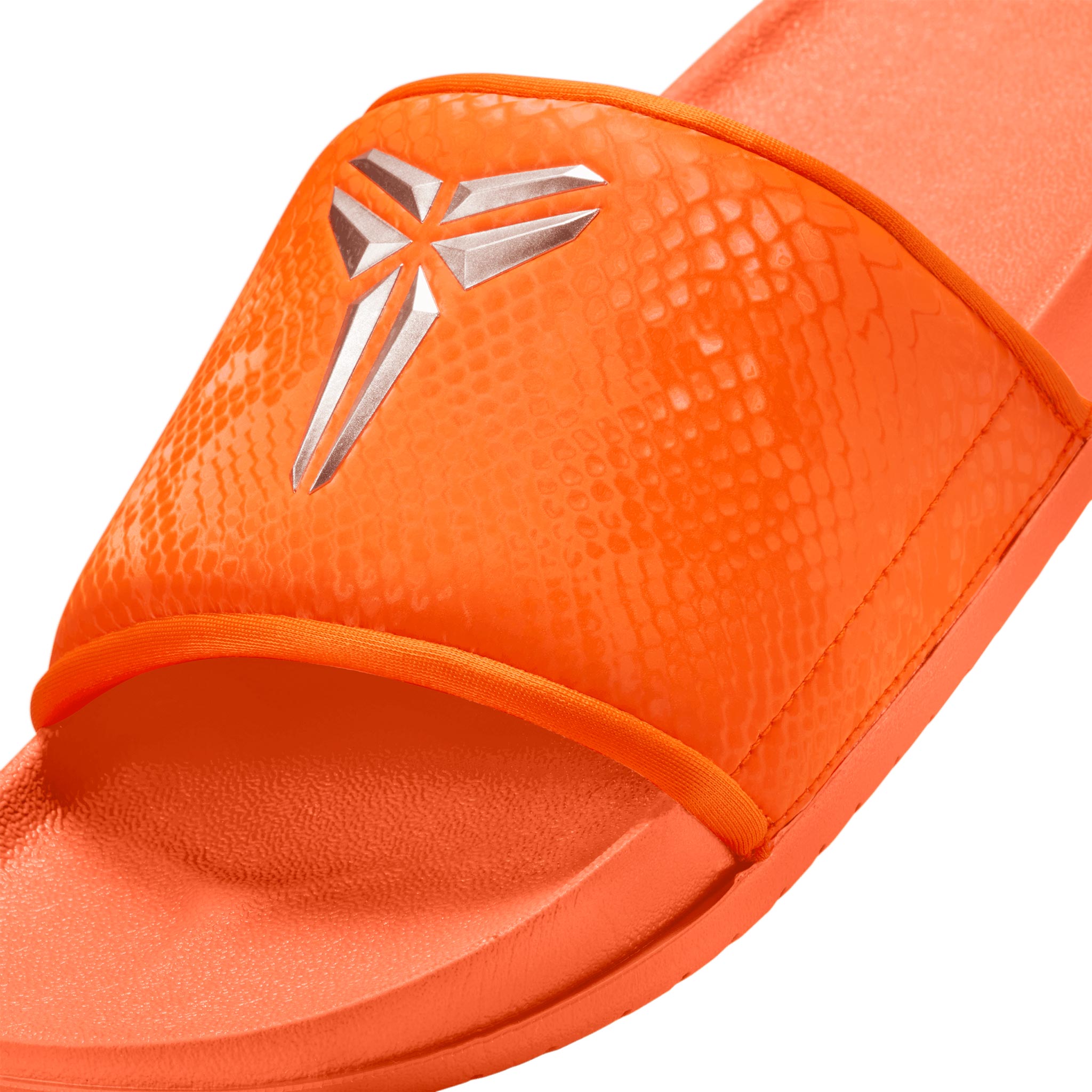 Nike KOBE OFFCOURT SAFETY ORANGE/METALLIC SILVER IF2870-800 – Capsule