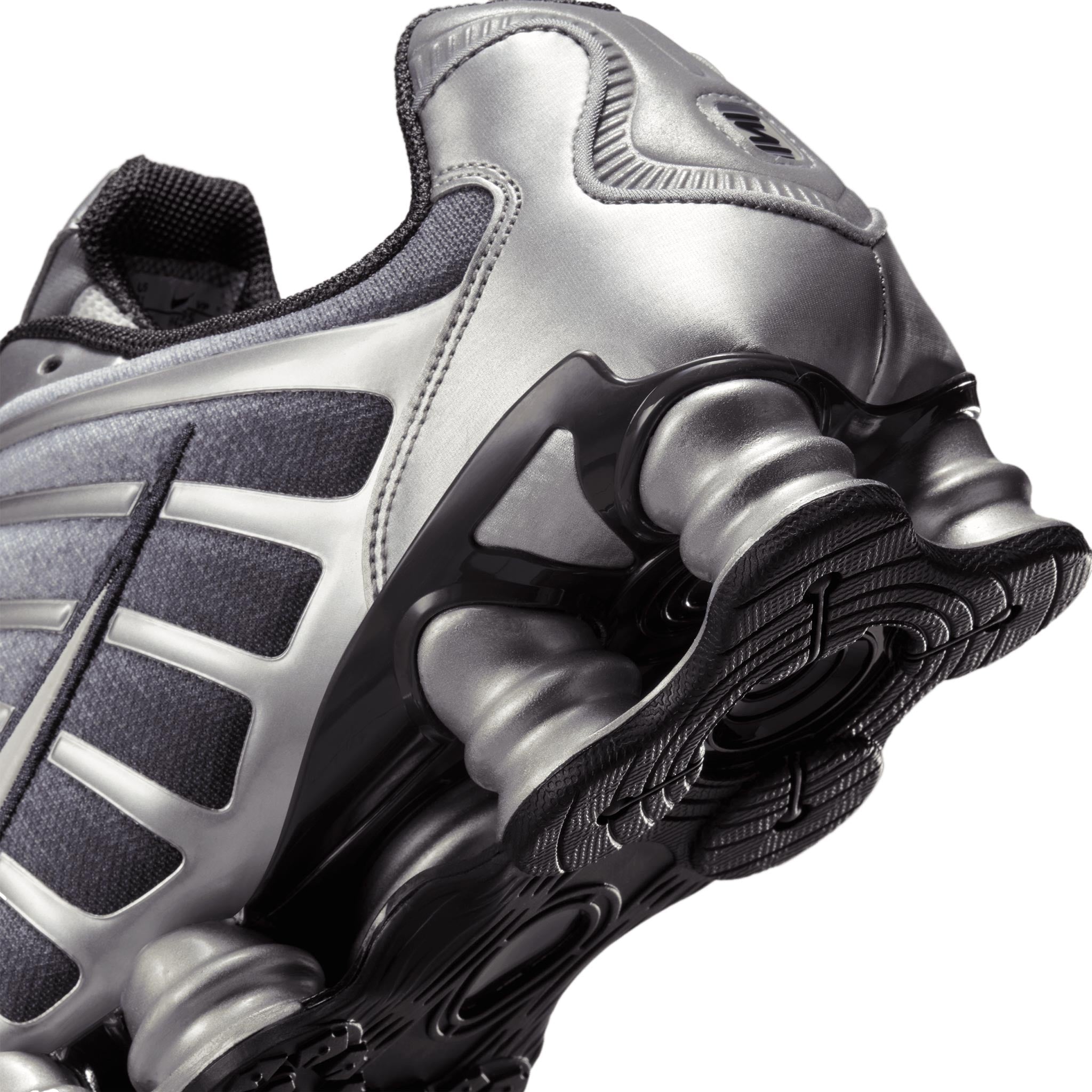 Nike Shox TL METALLIC SILVER IH4466-095