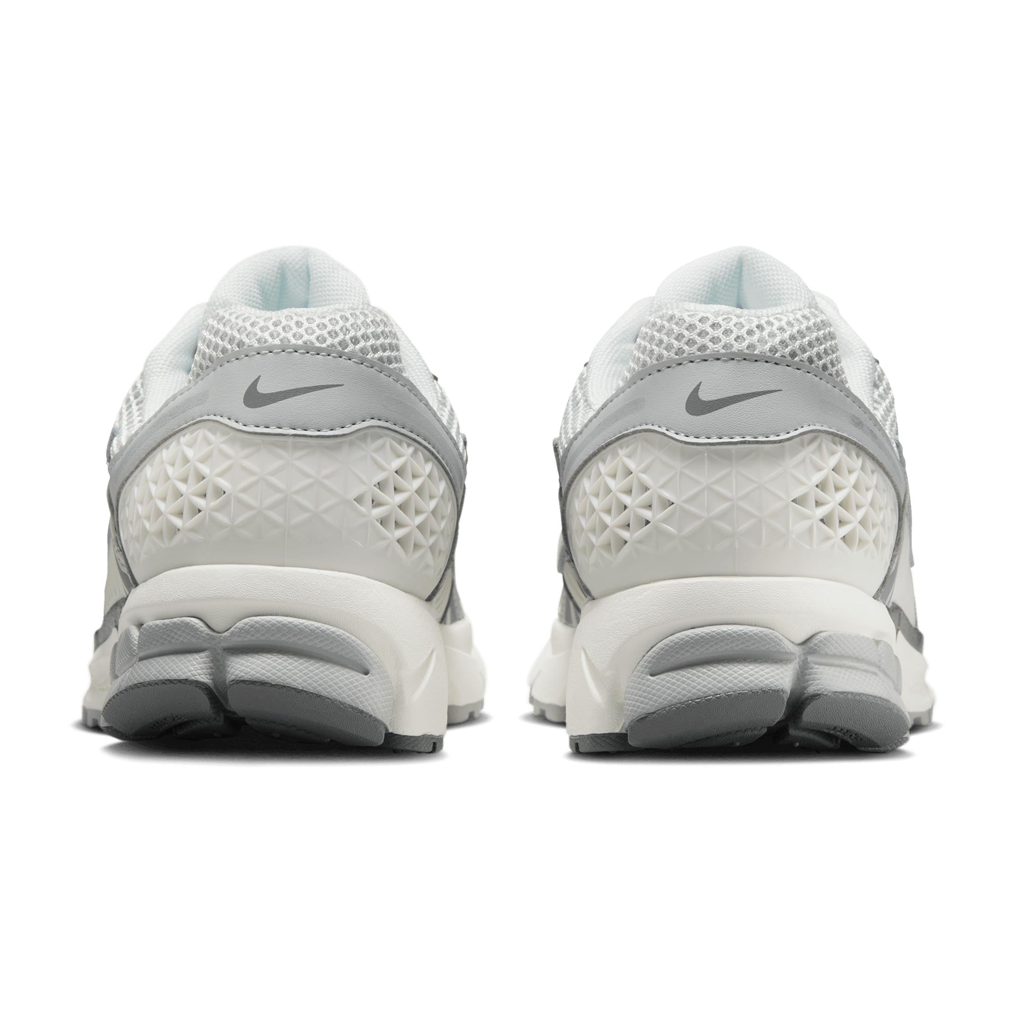 Nike Zoom Vomero 5 METALLIC SILVER IM2219-121 – Capsule