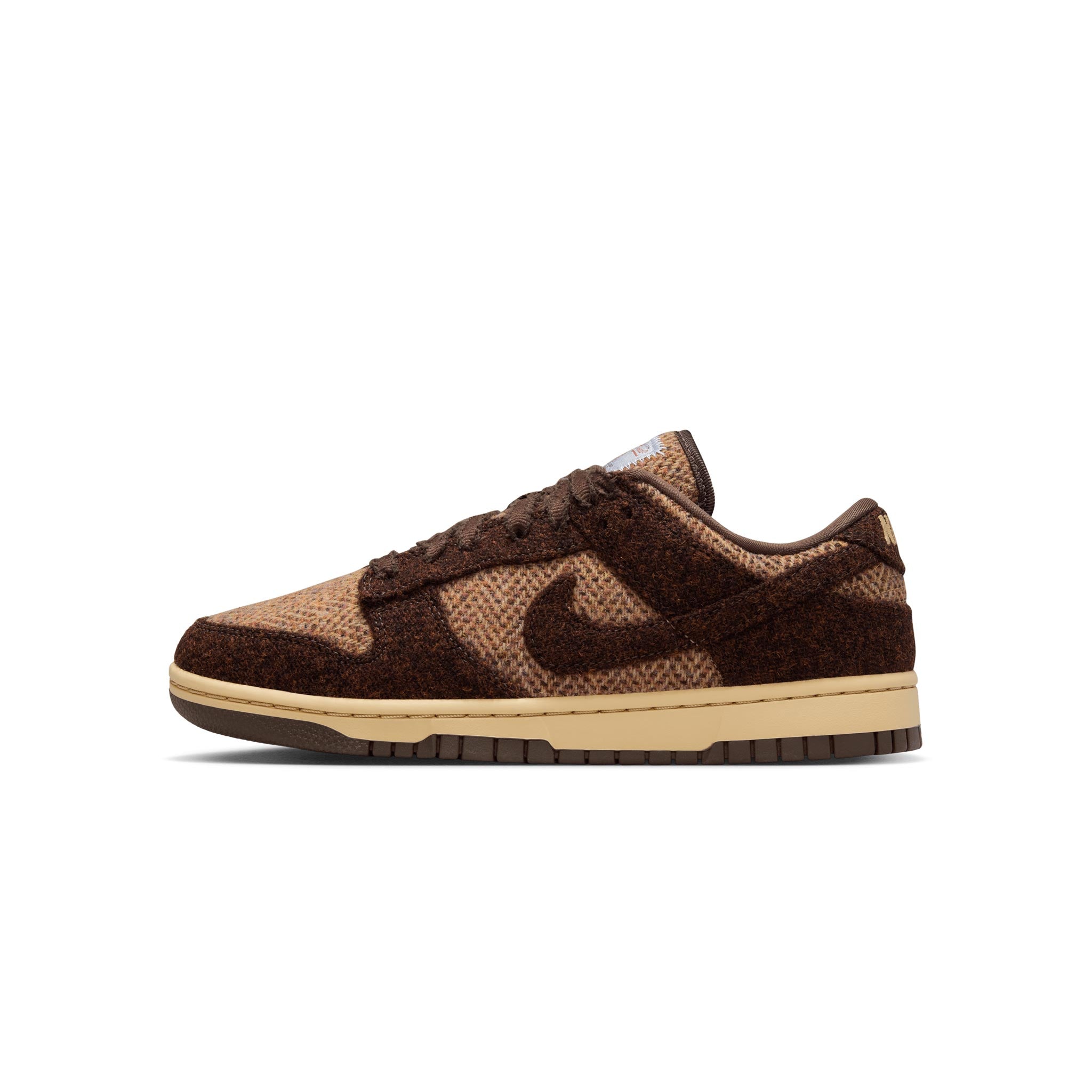 Women's Nike Dunk Low Harris Tweed® SESAME IO0052-200