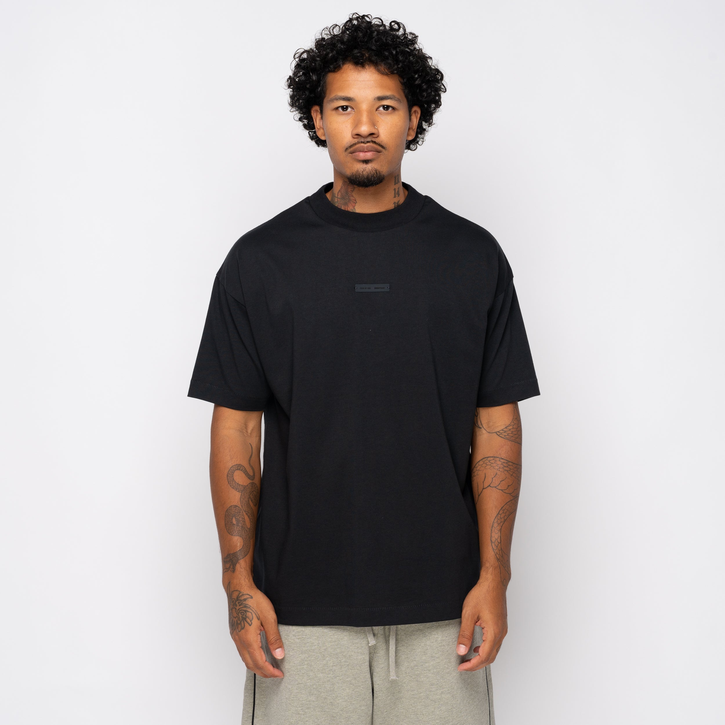 Classic Tee Jet Black 125SP254190F – Capsule